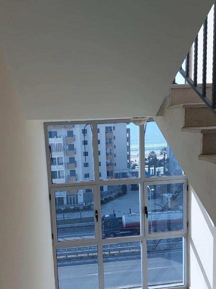 Simple Apartment photo 2