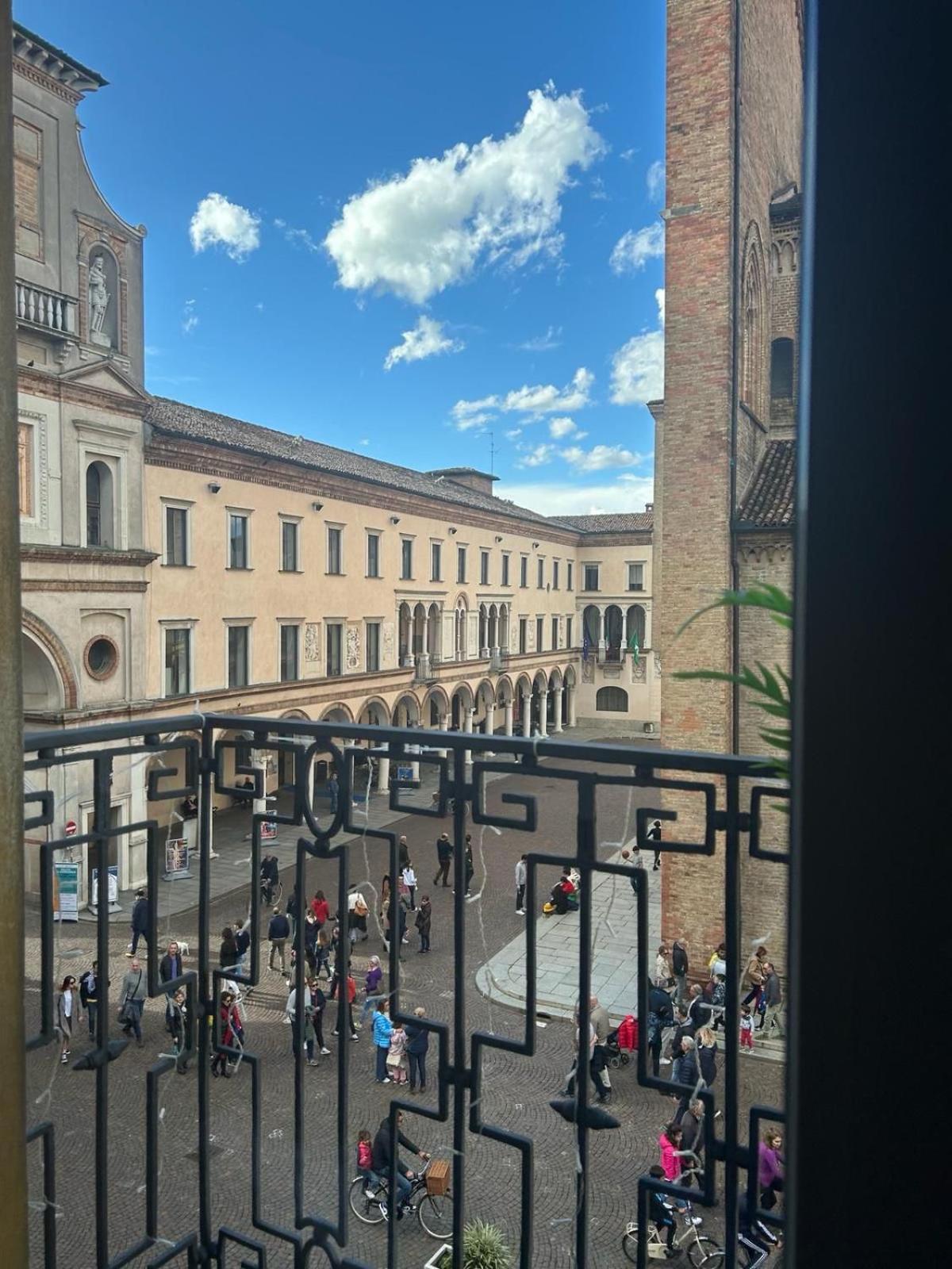 Bed & Breakfast Piazza Duomo view 3