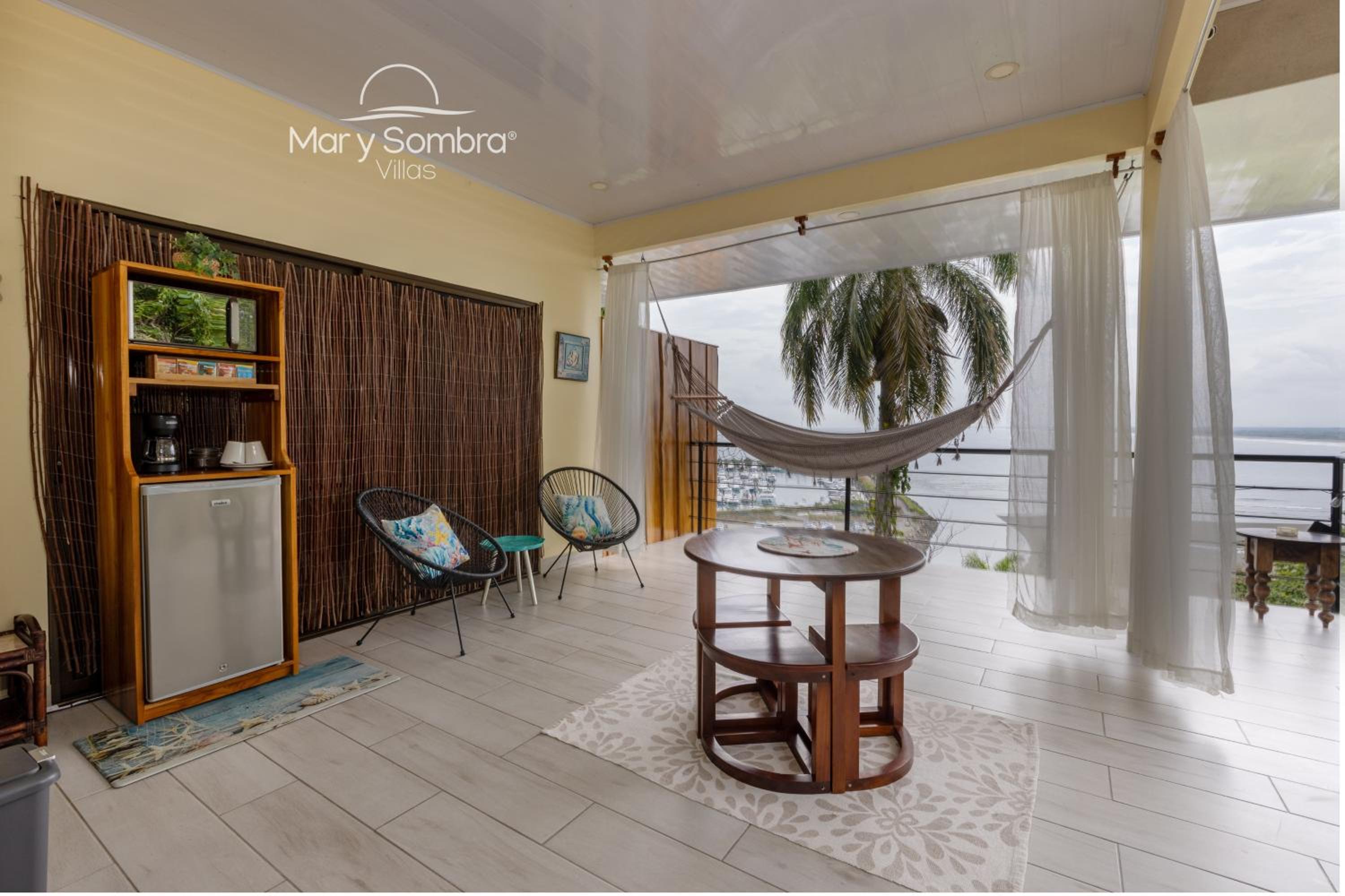 Mar y Sombra Villas