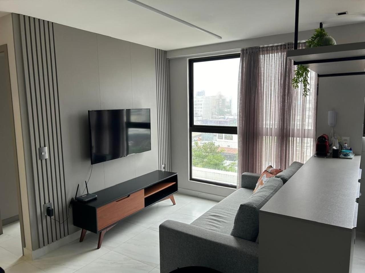 Compact Flat Tambaú by DaybyDay