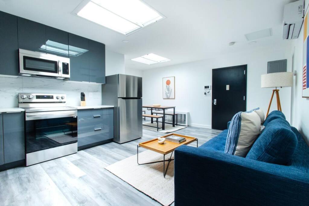 Modern 2 Bedroom Apartment Steps from Central Park!