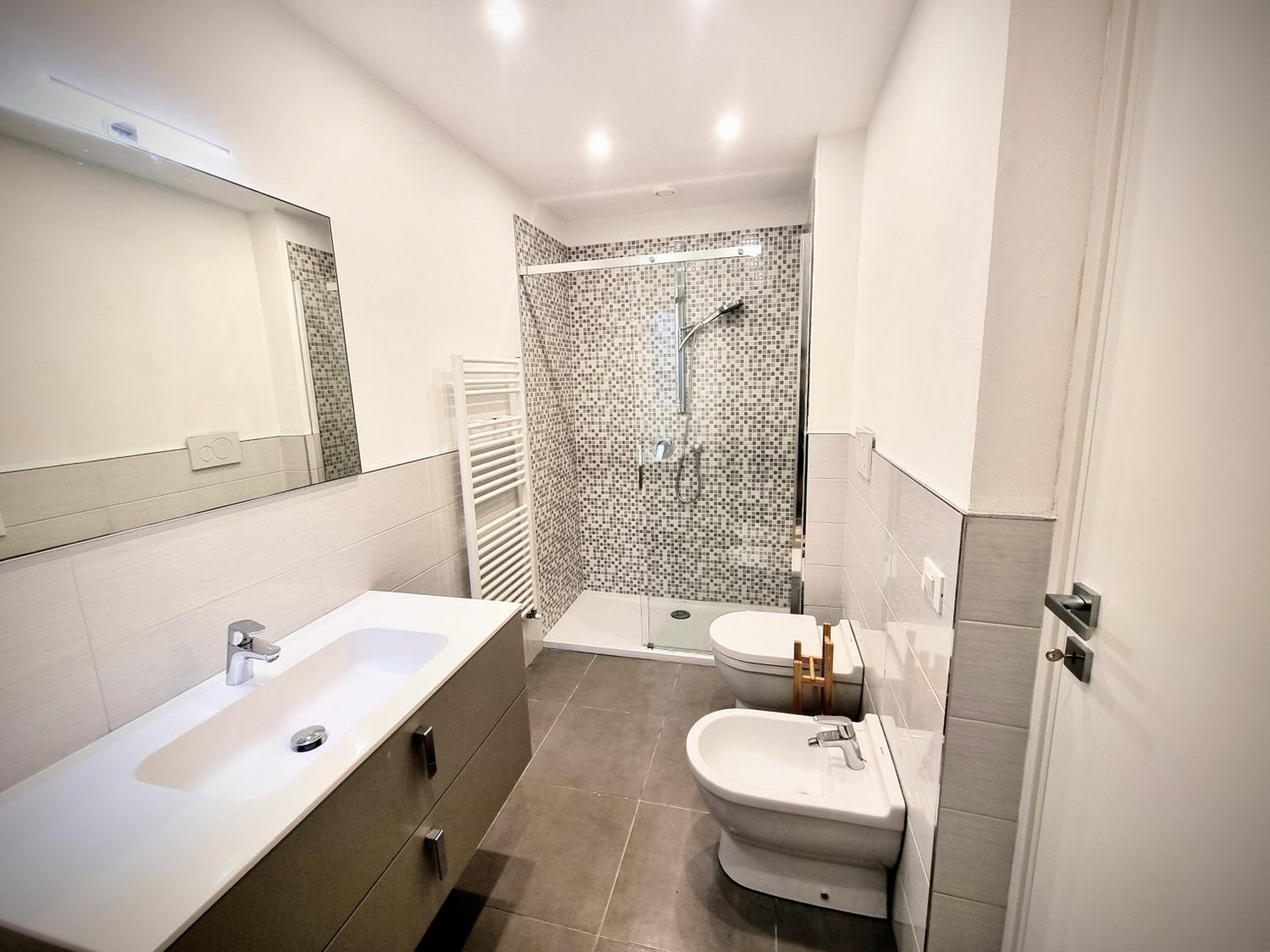 Sanremo Suite Apartment photo 4