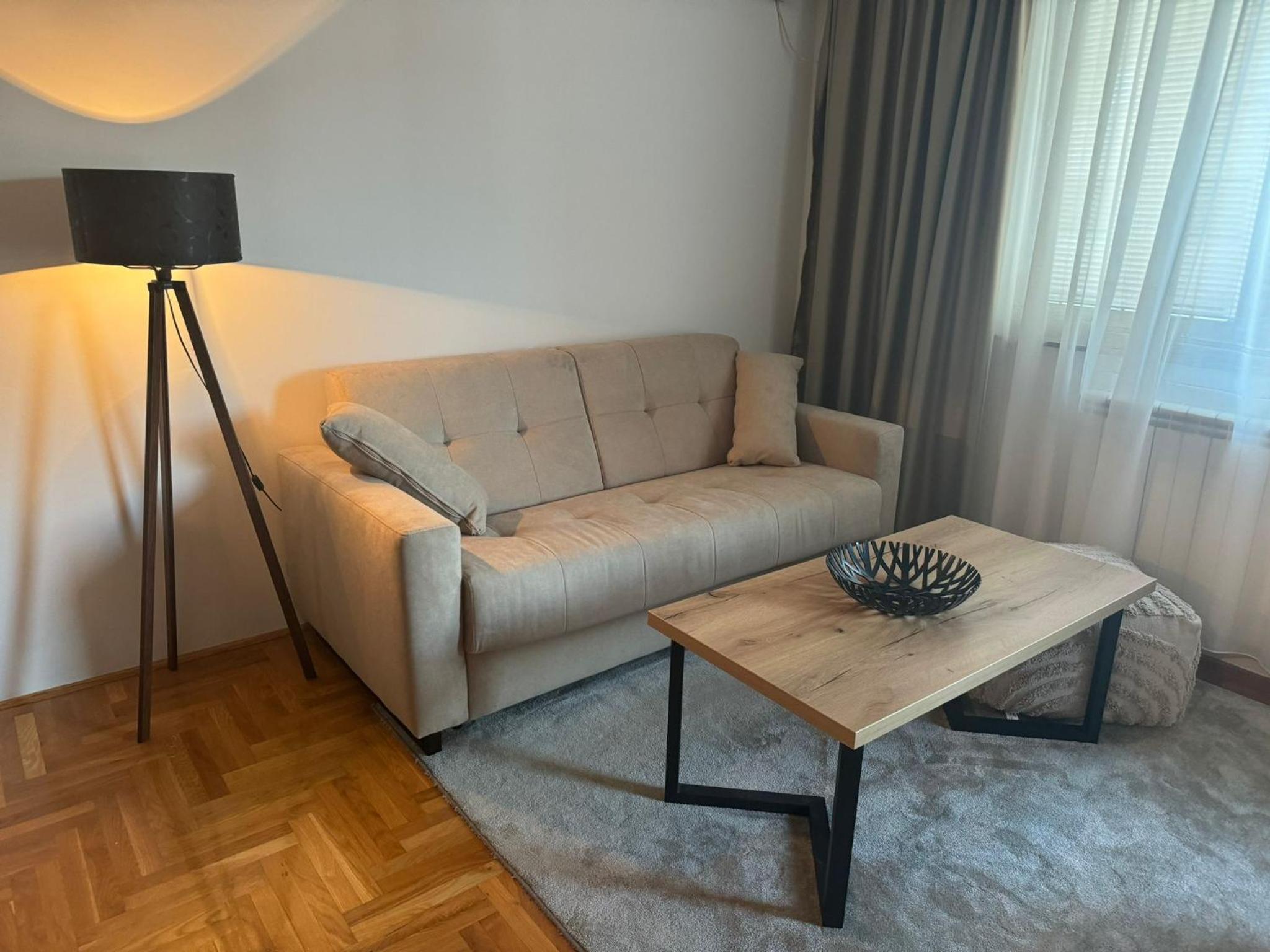 Simple Apartment
