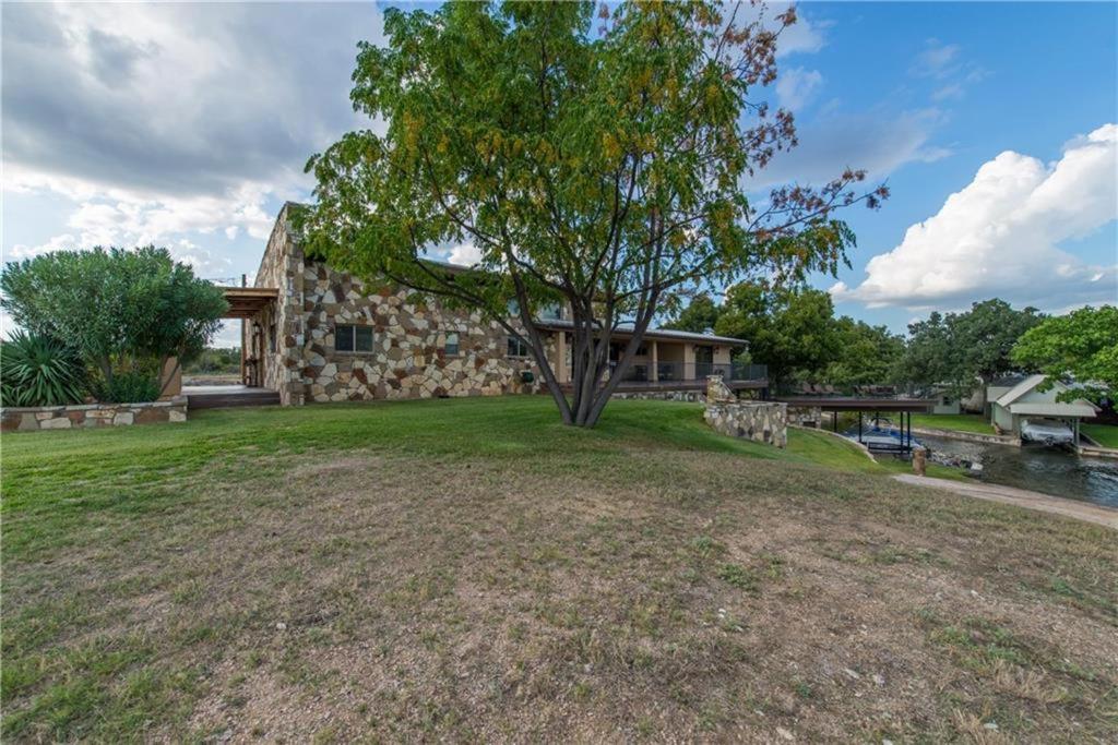 LBJ Lake Home - Private Cove - Lake Toys - Boat Slip - Property Image 12