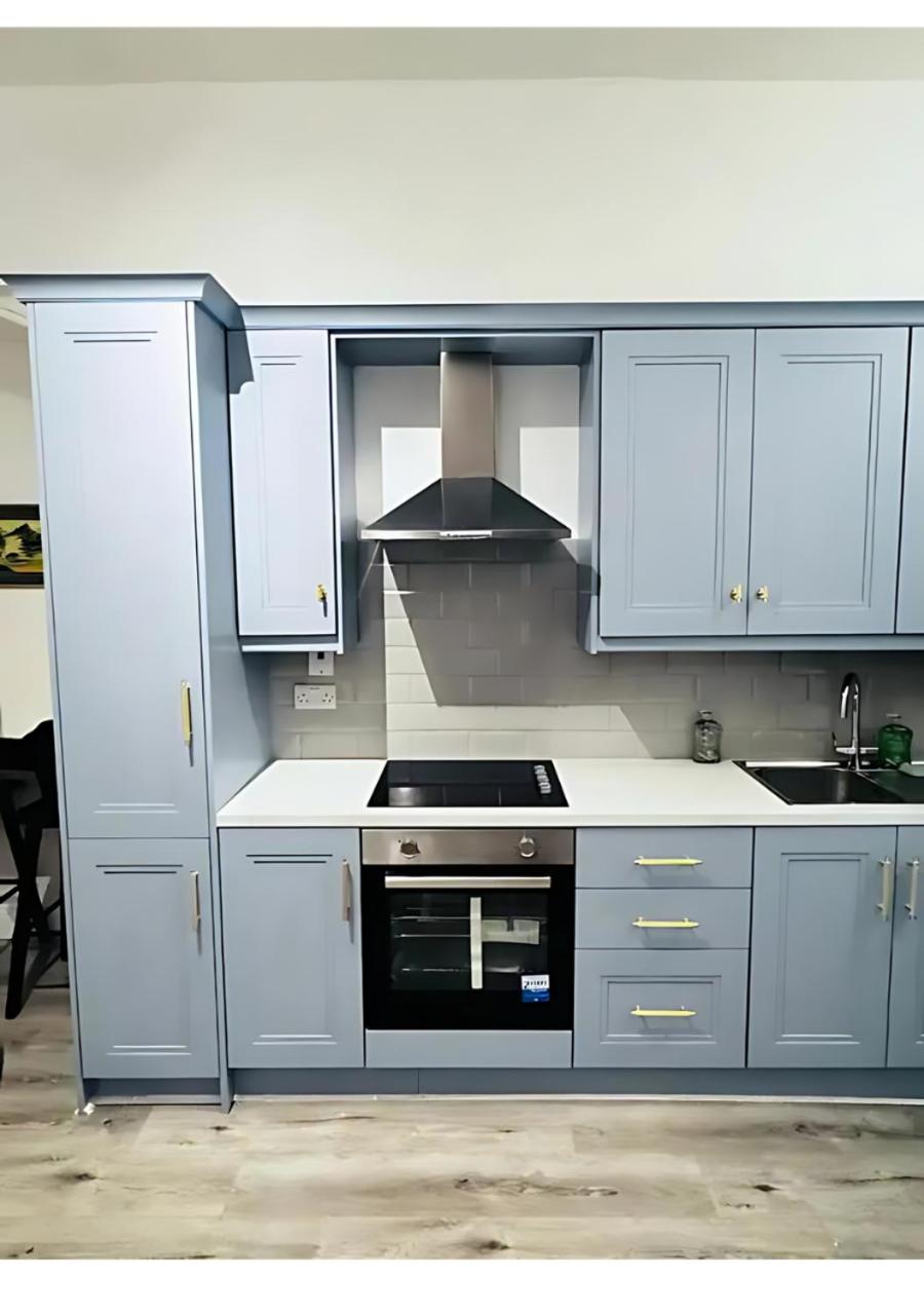 Naas Town - Deluxe Double Bedrooms and Single Bedroom view 3