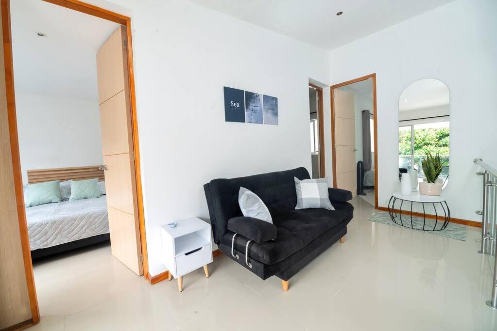 Casa Hotel Bewell - Los colores Medellín