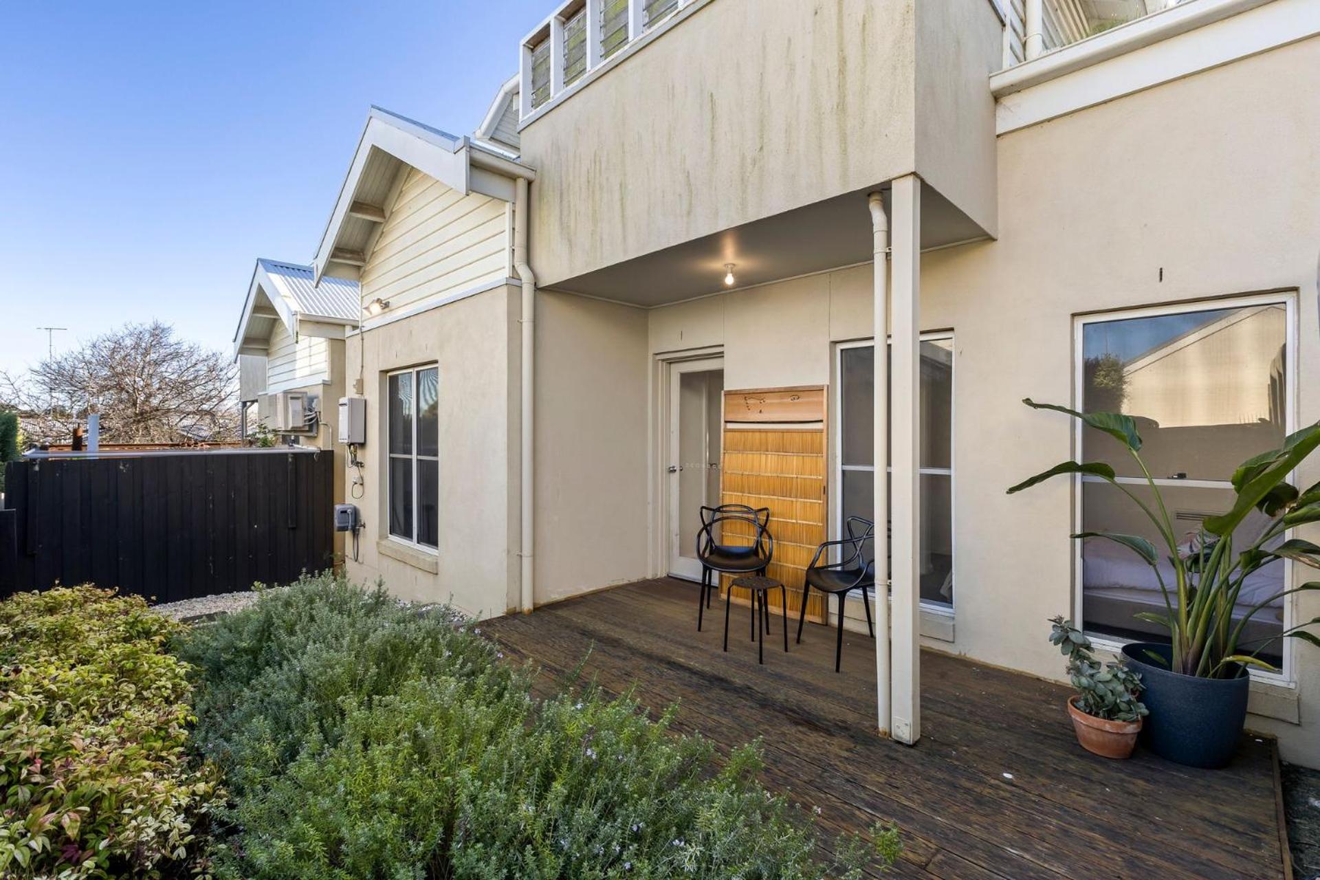 Townhouse on King