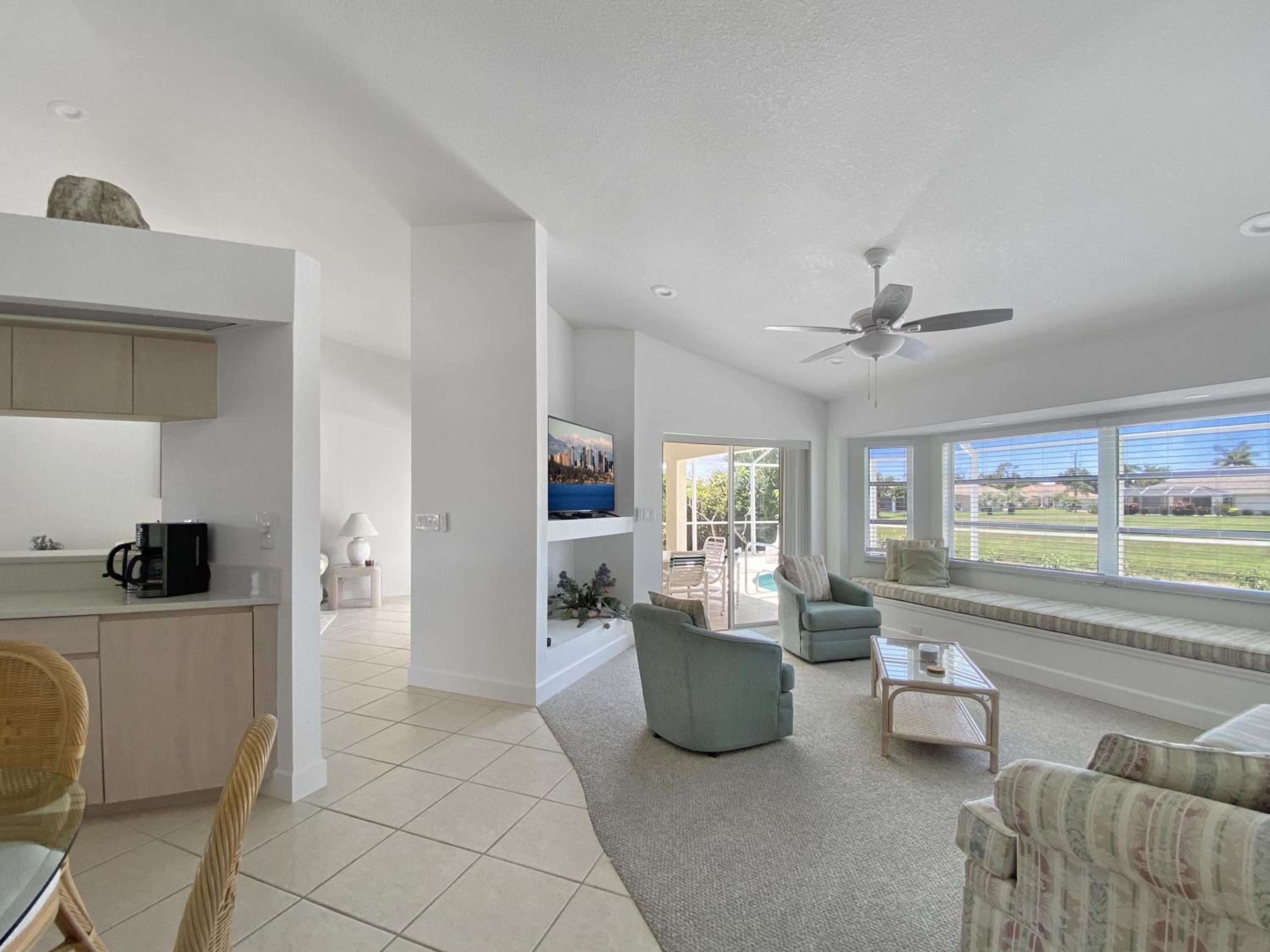 Riverview Villa - Private Villa with heated pool - sleeps 6 view 4