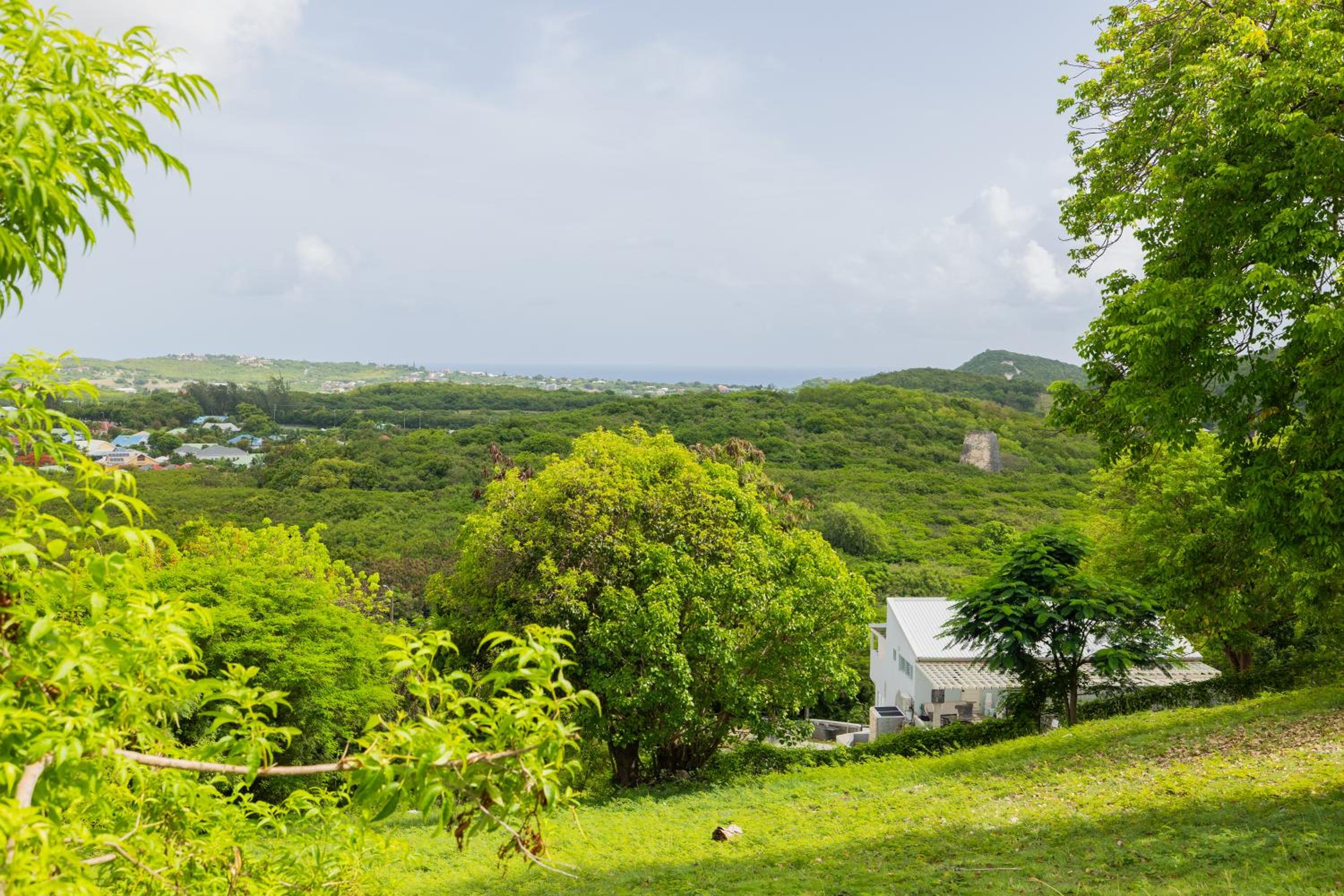 Charming Valley View Studio