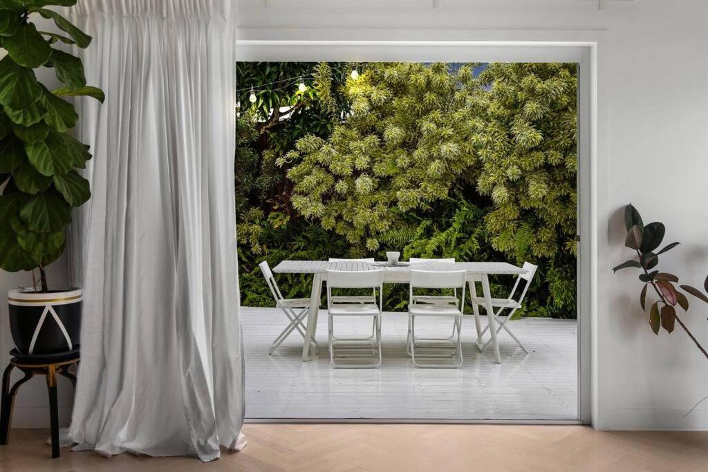 Surf Mist Beautiful Noosa Heads Family Home