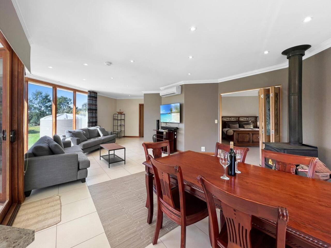 Aurora Cottages - Bellfield