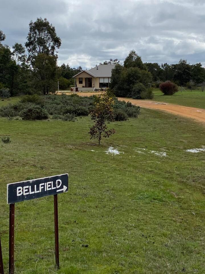 Aurora Cottages - Bellfield