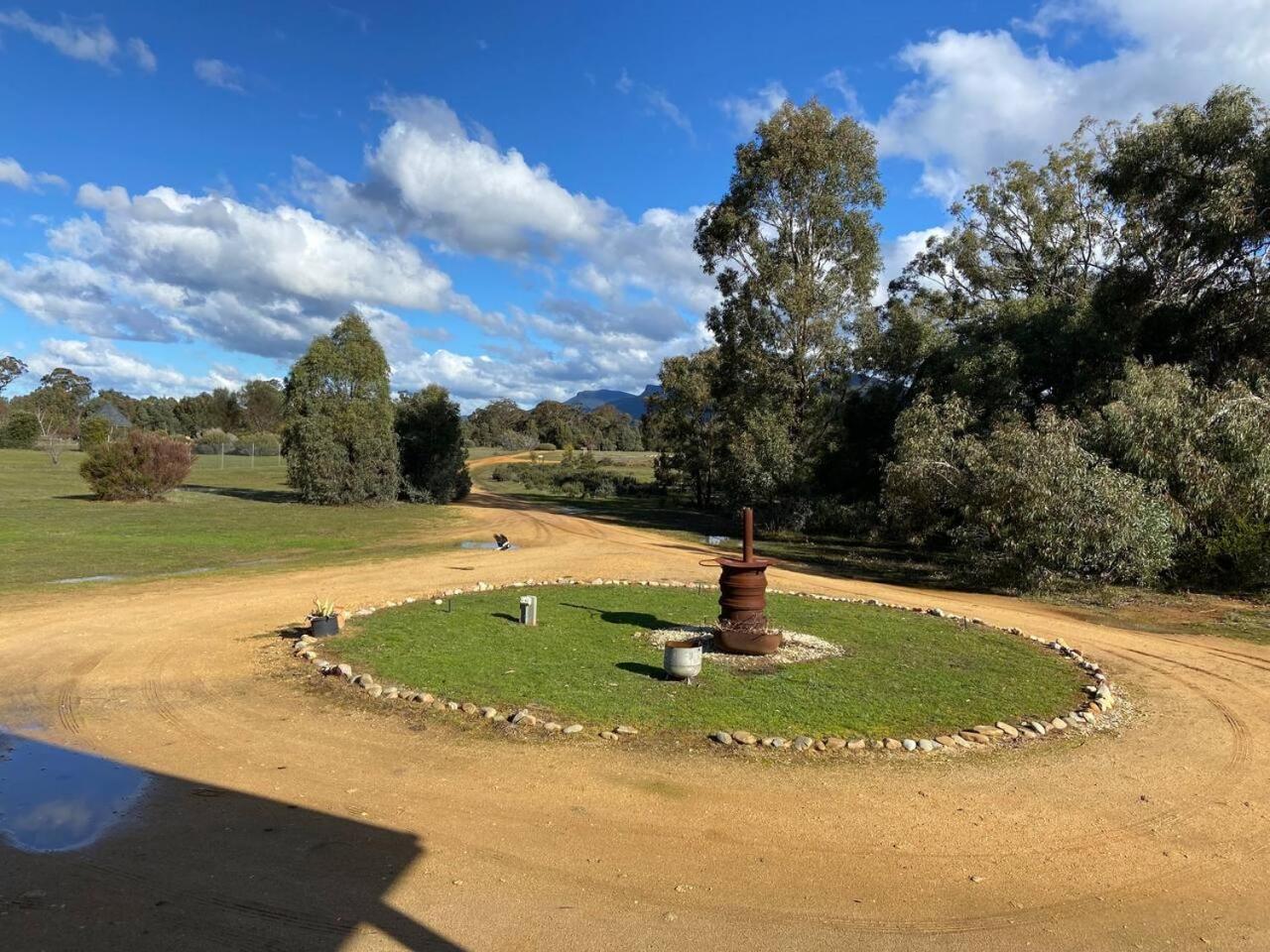 Aurora Cottages - Bellfield