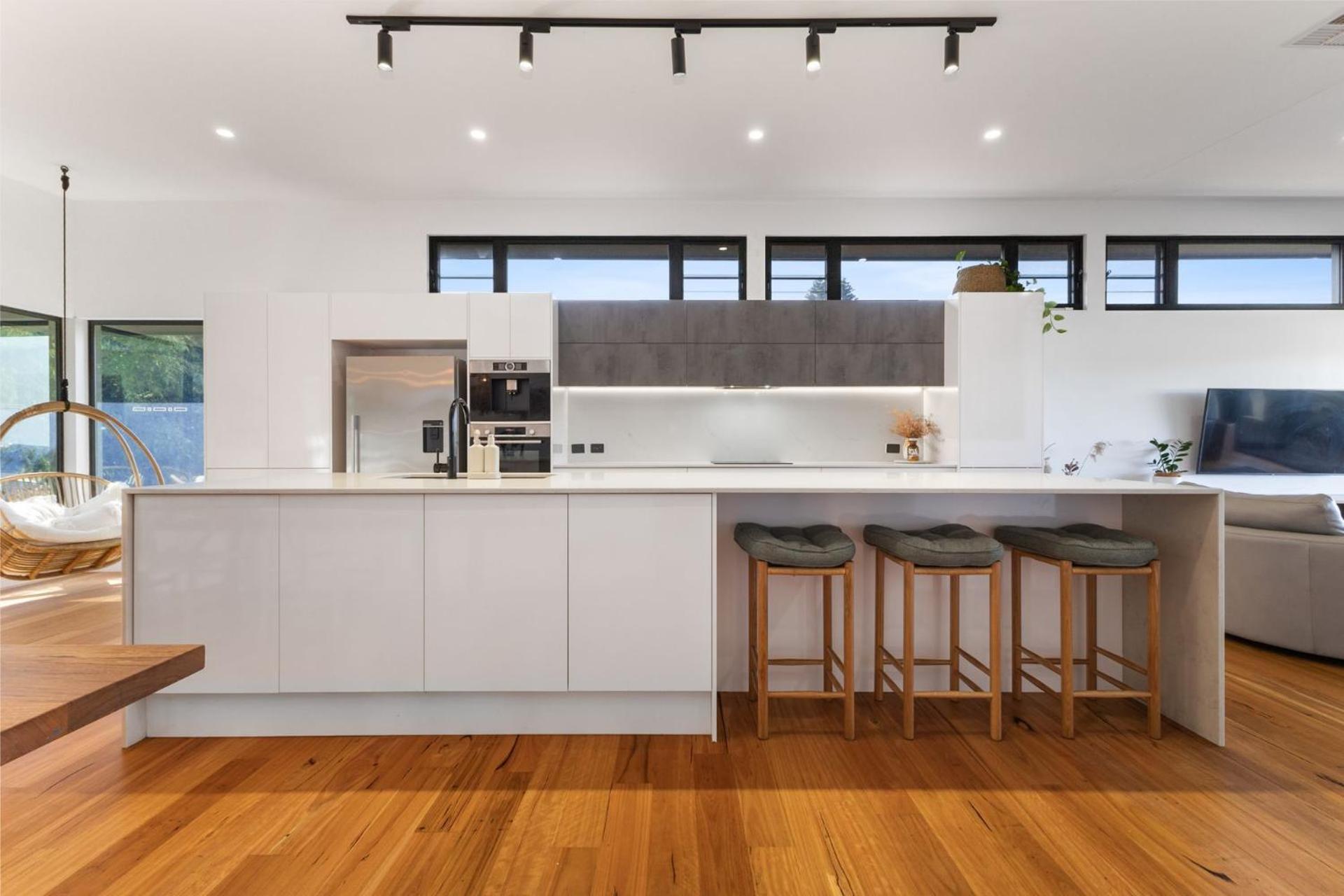 Luxe Oasis Adamstown