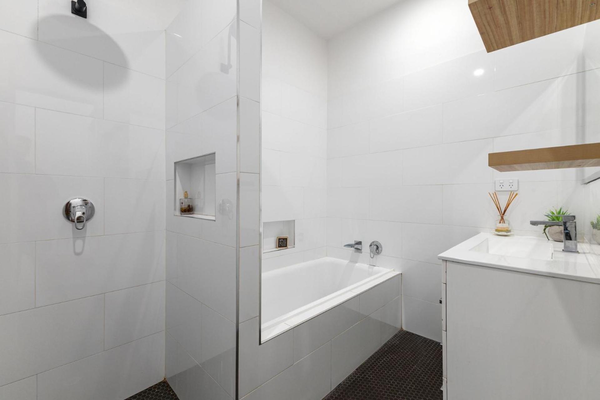 Luxe Oasis Adamstown