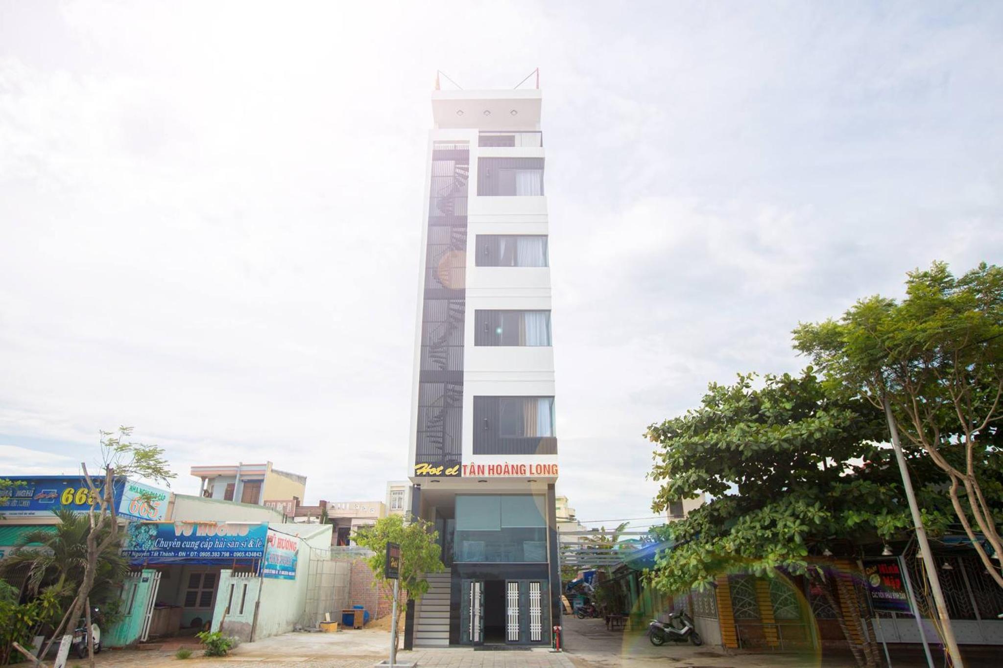 Tân Hoàng Long Hotel DN by - BAY LUXURY view 2