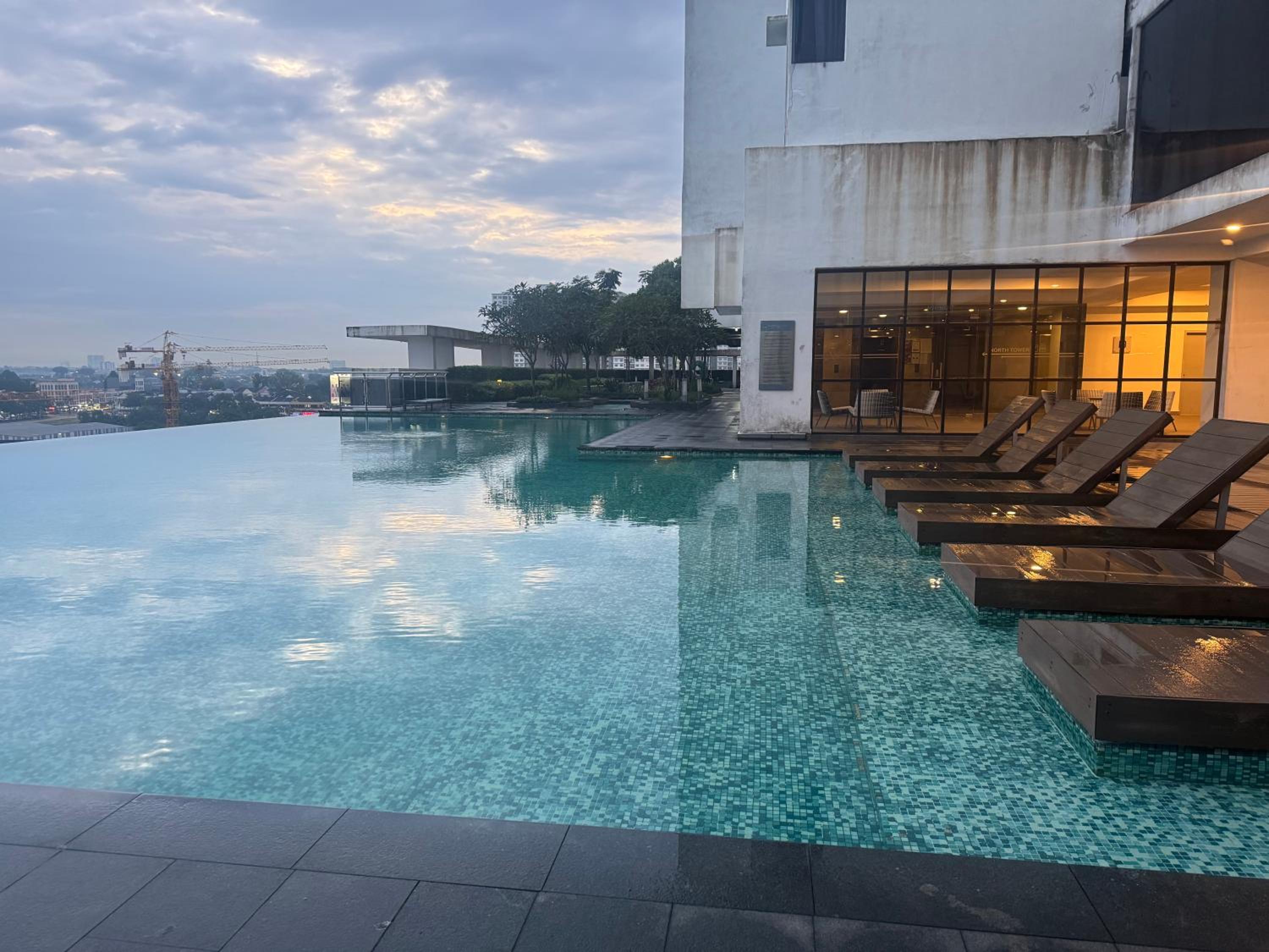 1 Tebrau Residences tiny suites by H&S Comfy Home