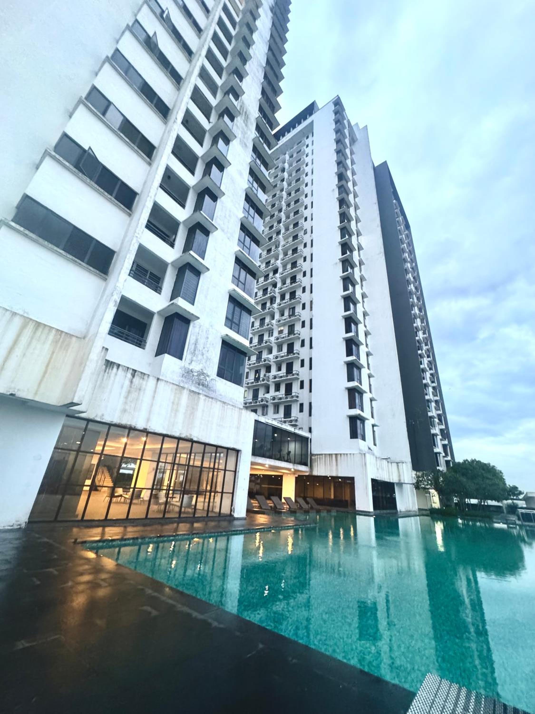 1 Tebrau Residences tiny suites by H&S Comfy Home