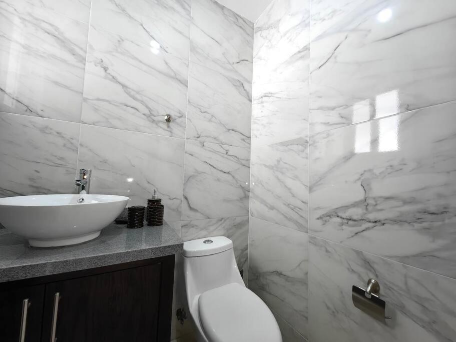 Casa en Bosque Real - Zona Canteras view 2