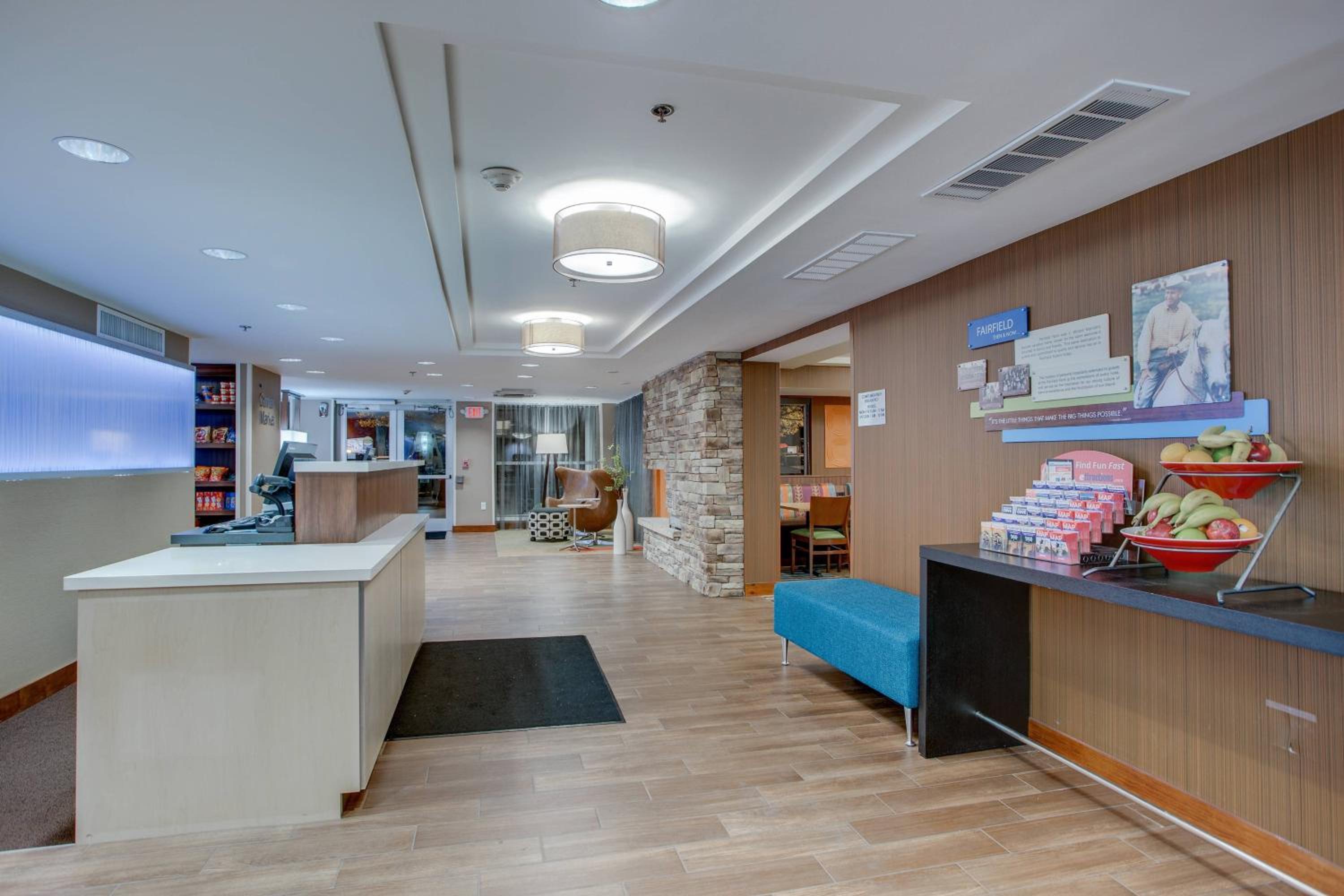 Fairfield Inn by Marriott Amesbury - Property Image 39