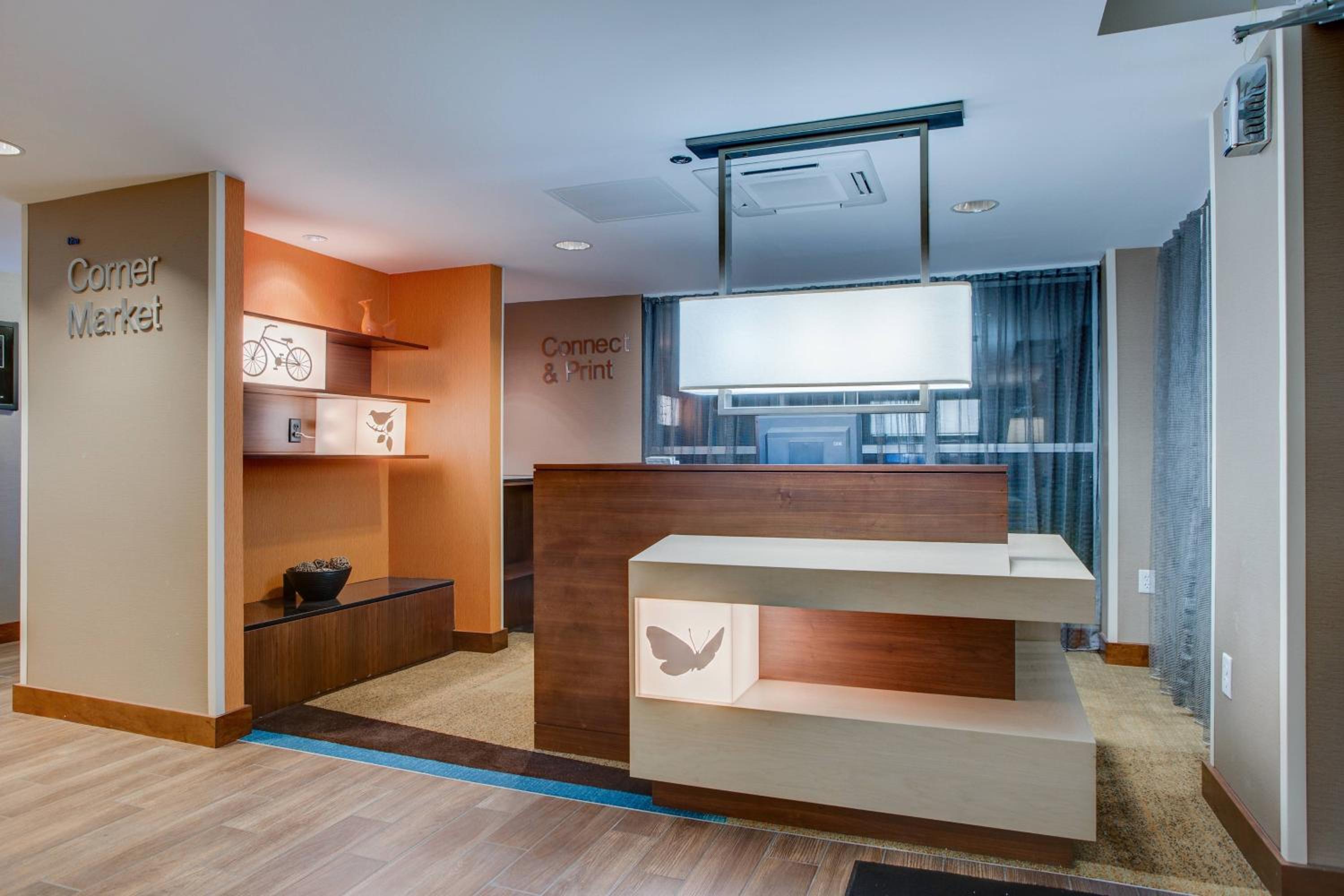 Fairfield Inn by Marriott Amesbury - Property Image 17