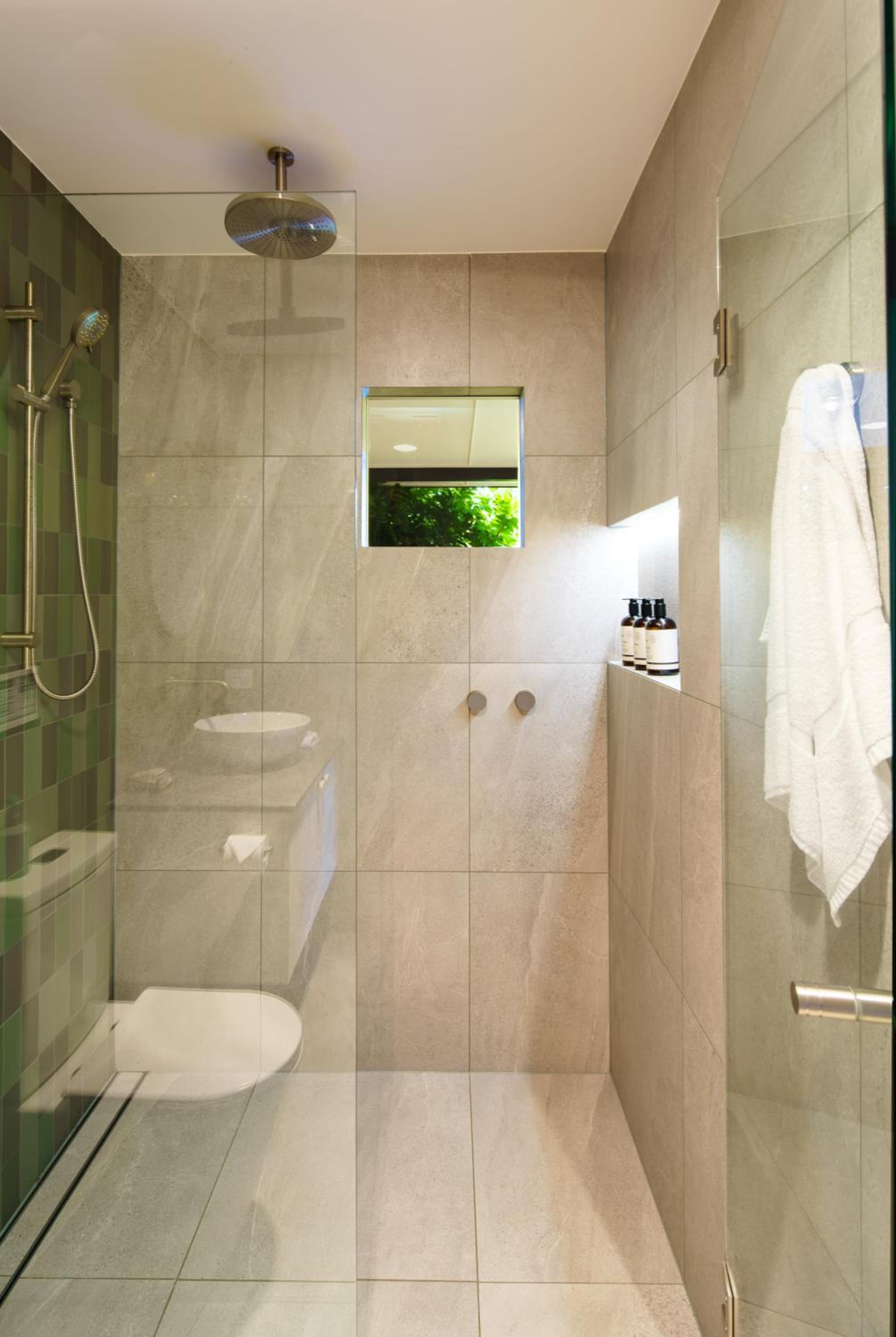 The Hideaway - Chic Farmhouse 15min to beaches