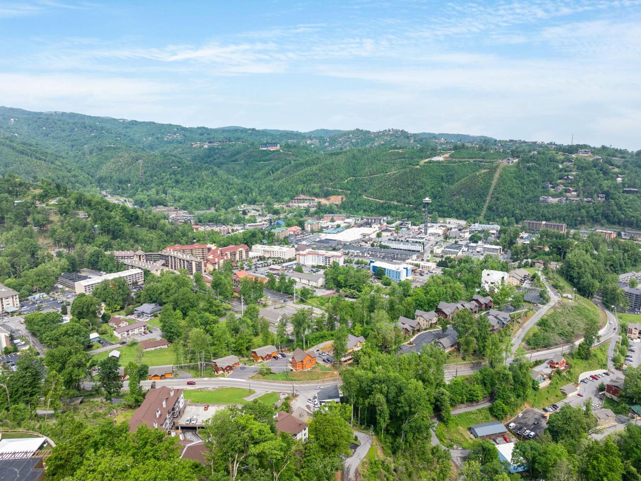 Mountain Calling - Resort Pool, WIFIO, 560 FREE tickets each paid day!!!