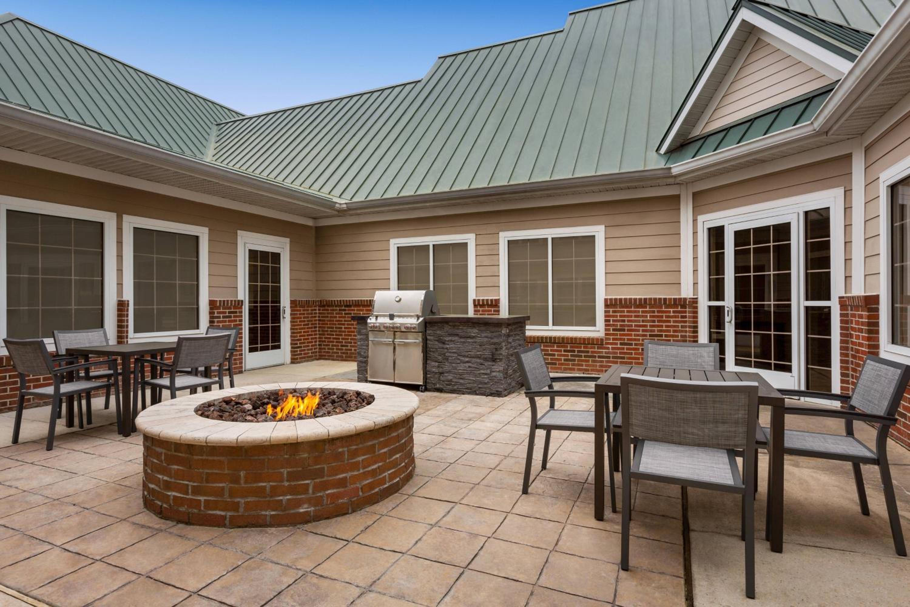 Residence Inn Houston The Woodlands/Market Street - Property Image 9