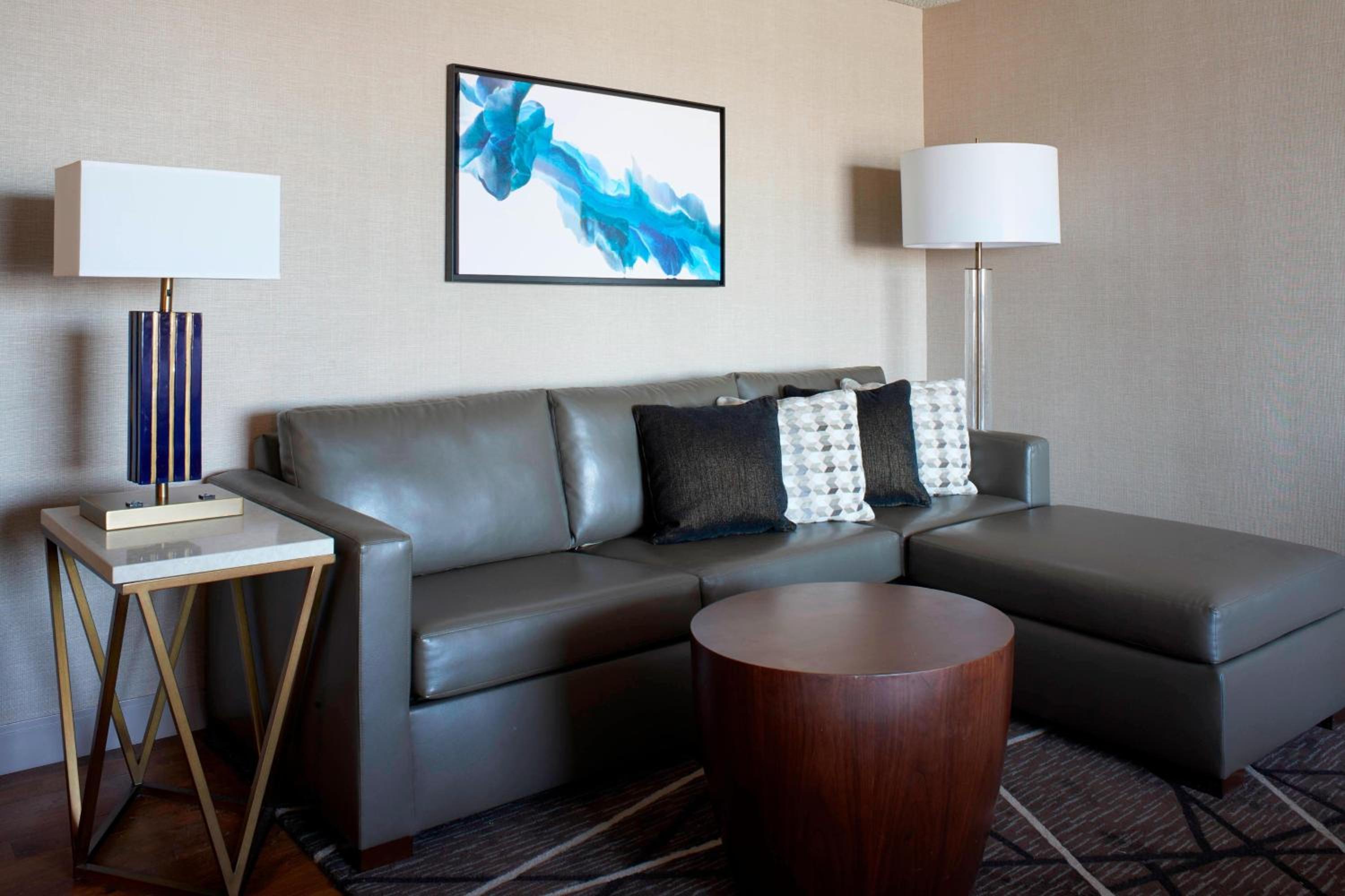 Kansas City Vacations - Kansas City Airport Marriott - Property Image 67