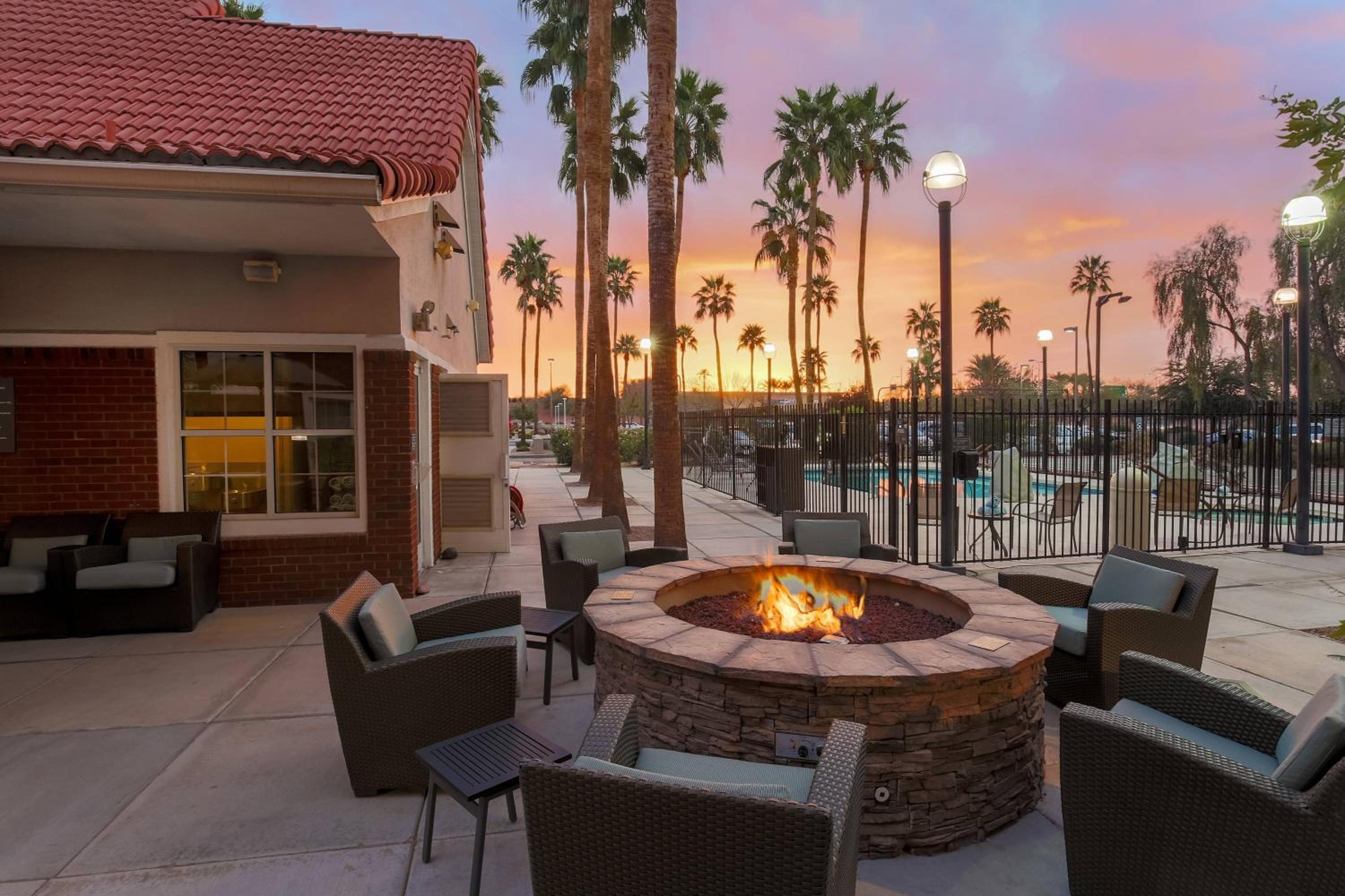Phoenix Vacations - Residence Inn Phoenix Chandler/Fashion Center - Property Image 1
