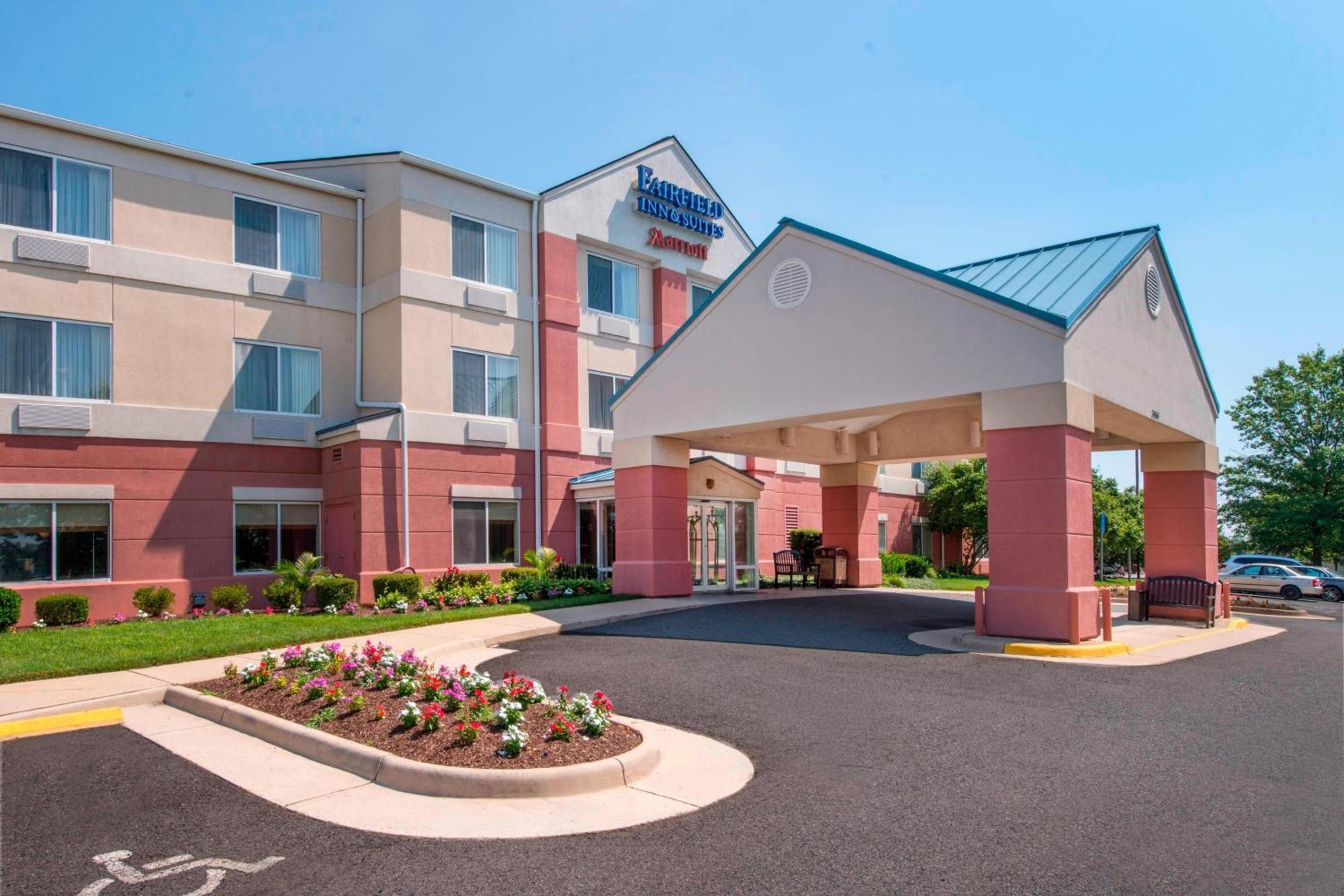 Fairfield Inn Dulles Airport Chantilly - Property Image 10