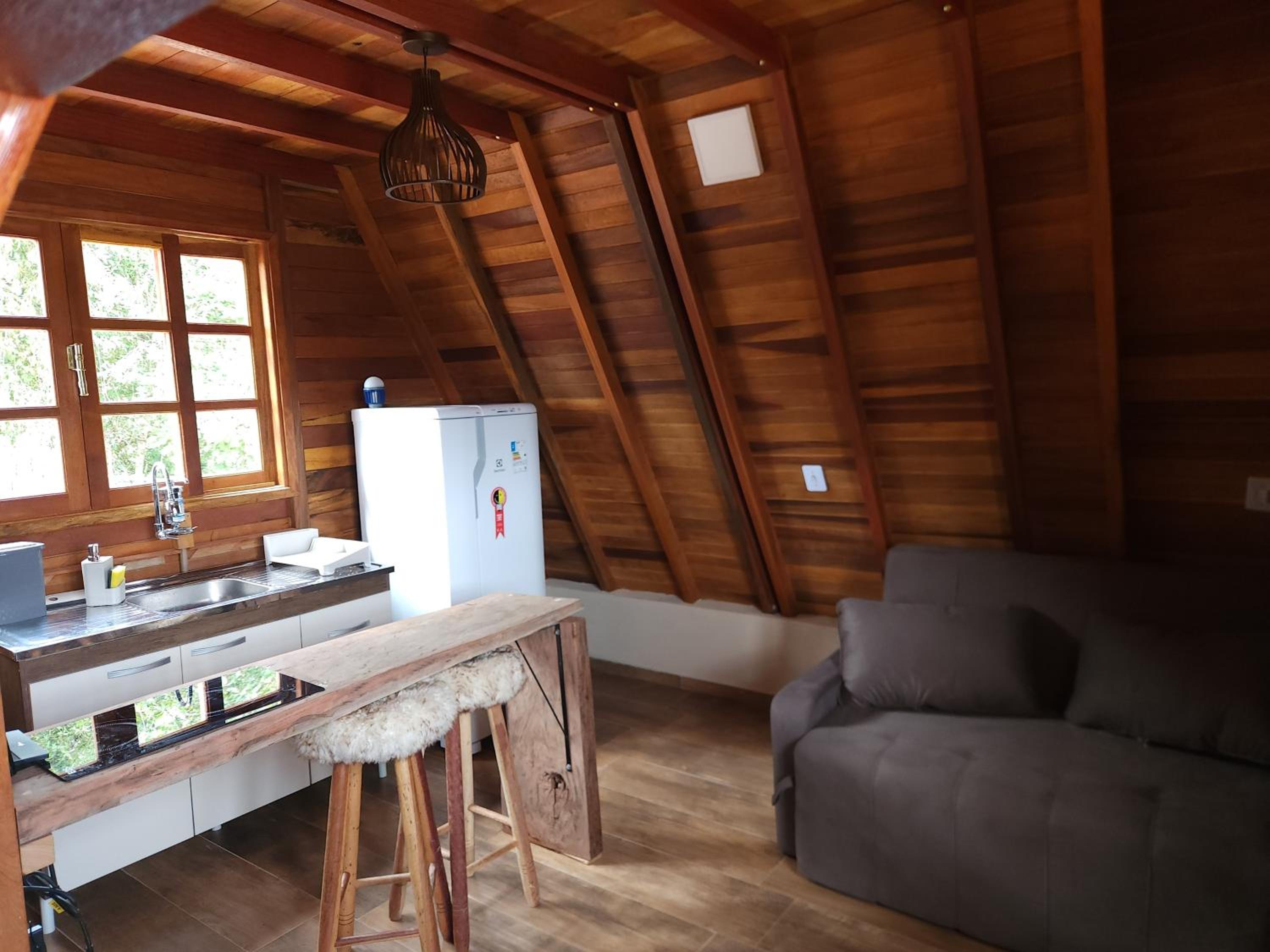 Suisse Chalet by MontJacui - com Jacuzzi