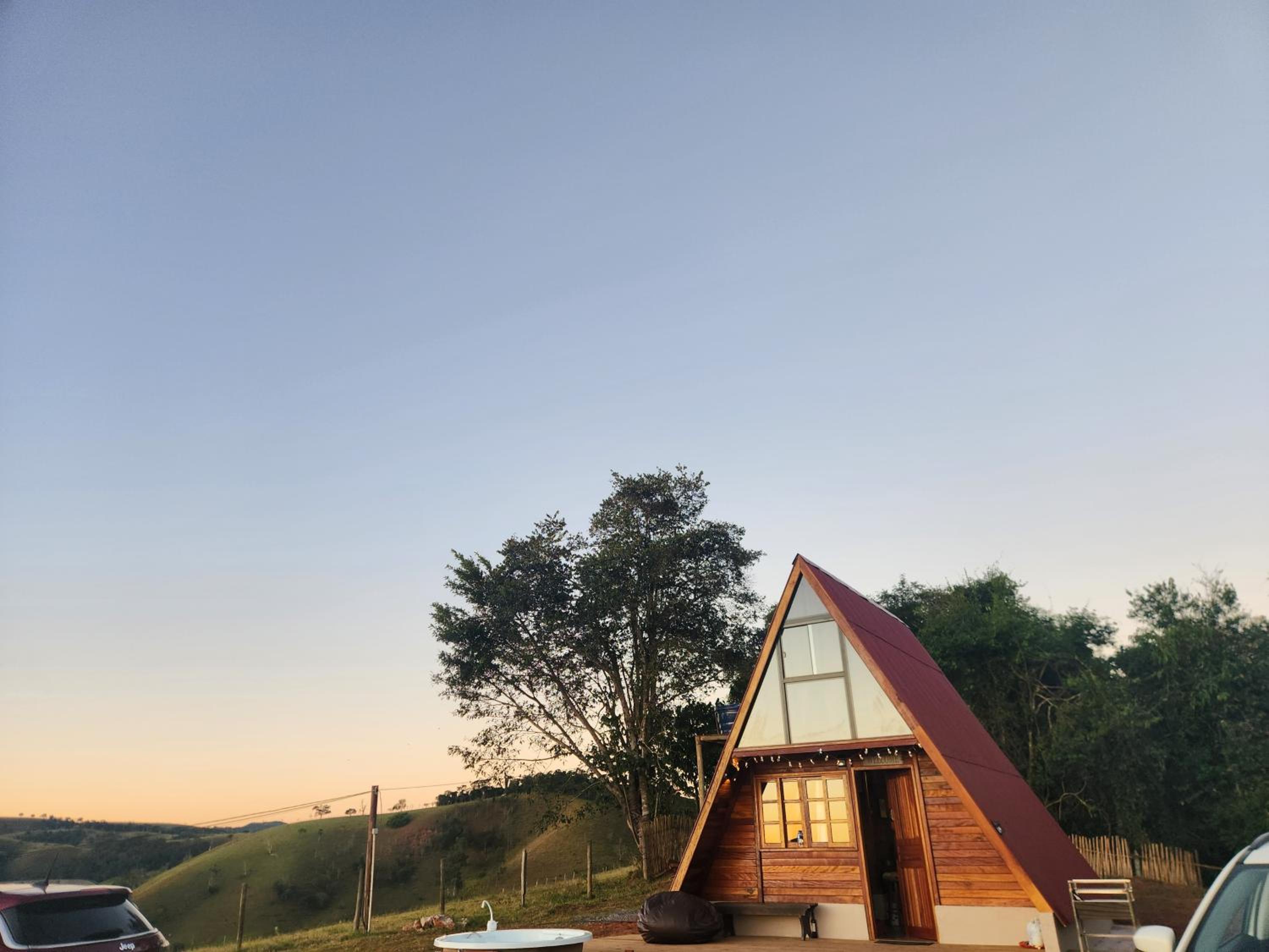 Suisse Chalet by MontJacui - com Jacuzzi