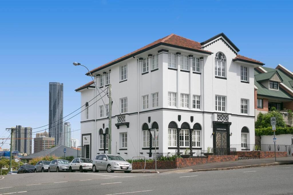 The Carrington Manor
