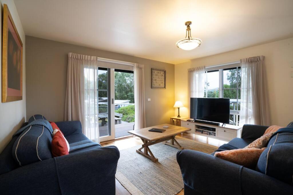 BlueMill Cottage