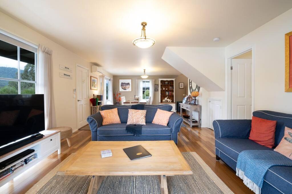 BlueMill Cottage