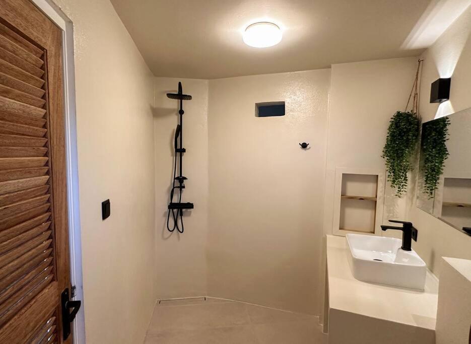 Oceanview Apartment