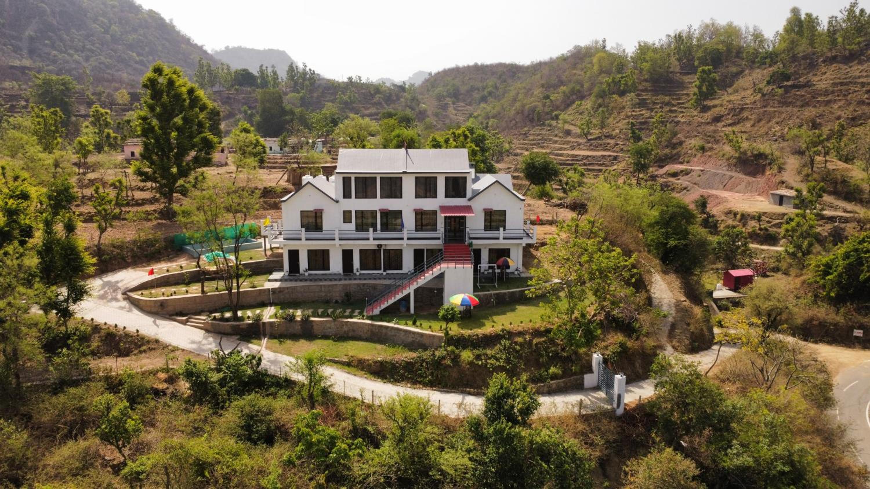 Dr Atam Parkash Villa Lake View Homestay view 5