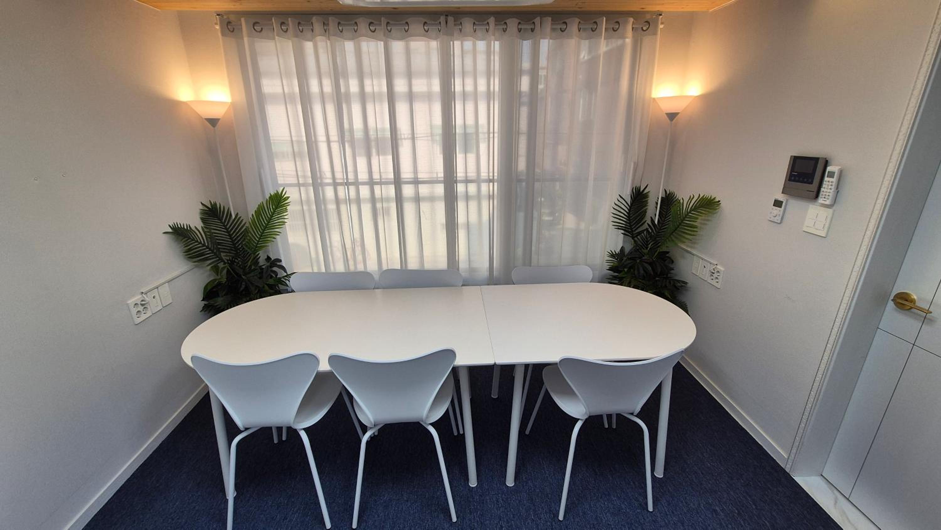 meeting & event spaces