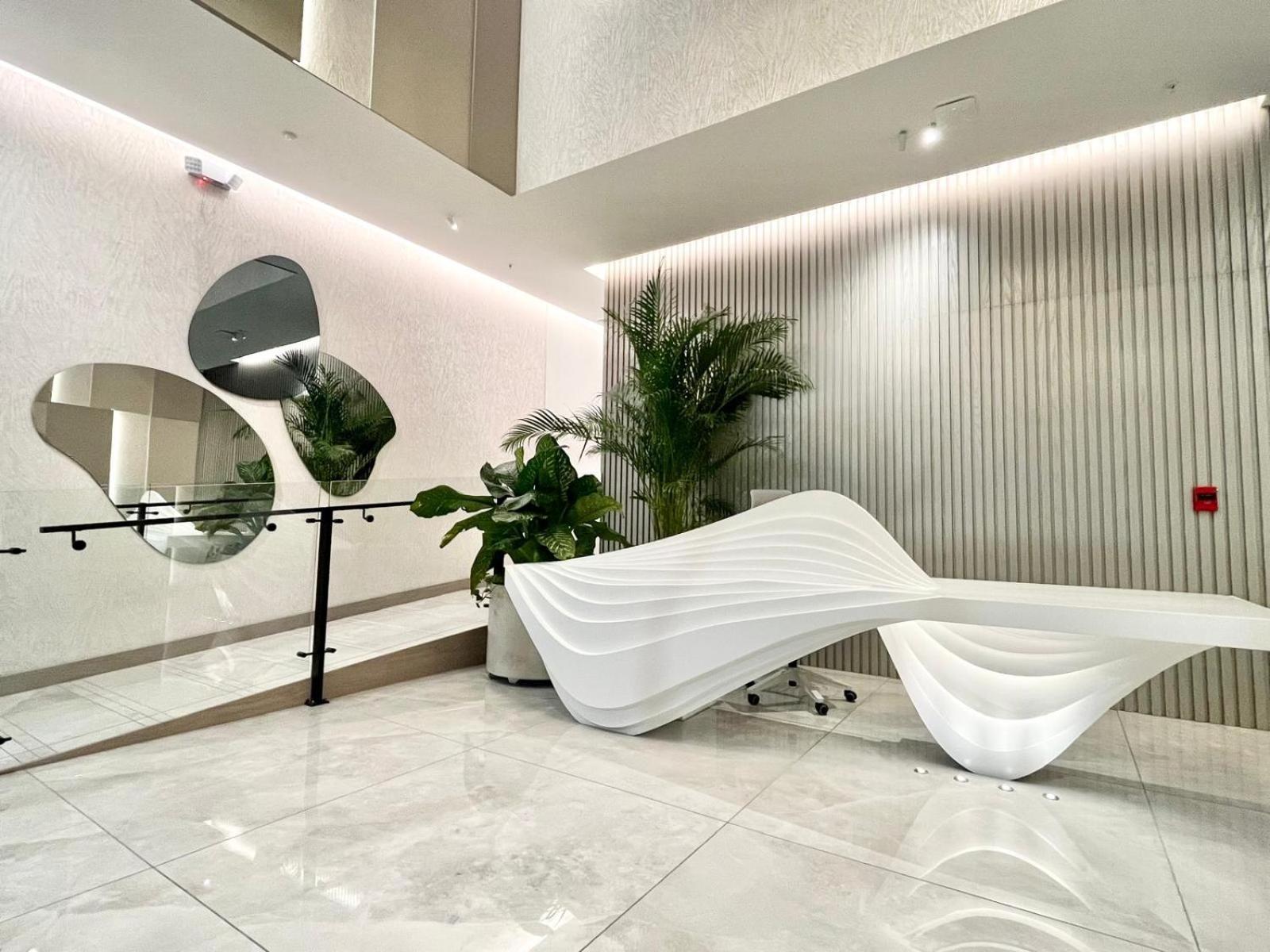 Harmony Coliving Ecuador Pool Carolina Park Quito