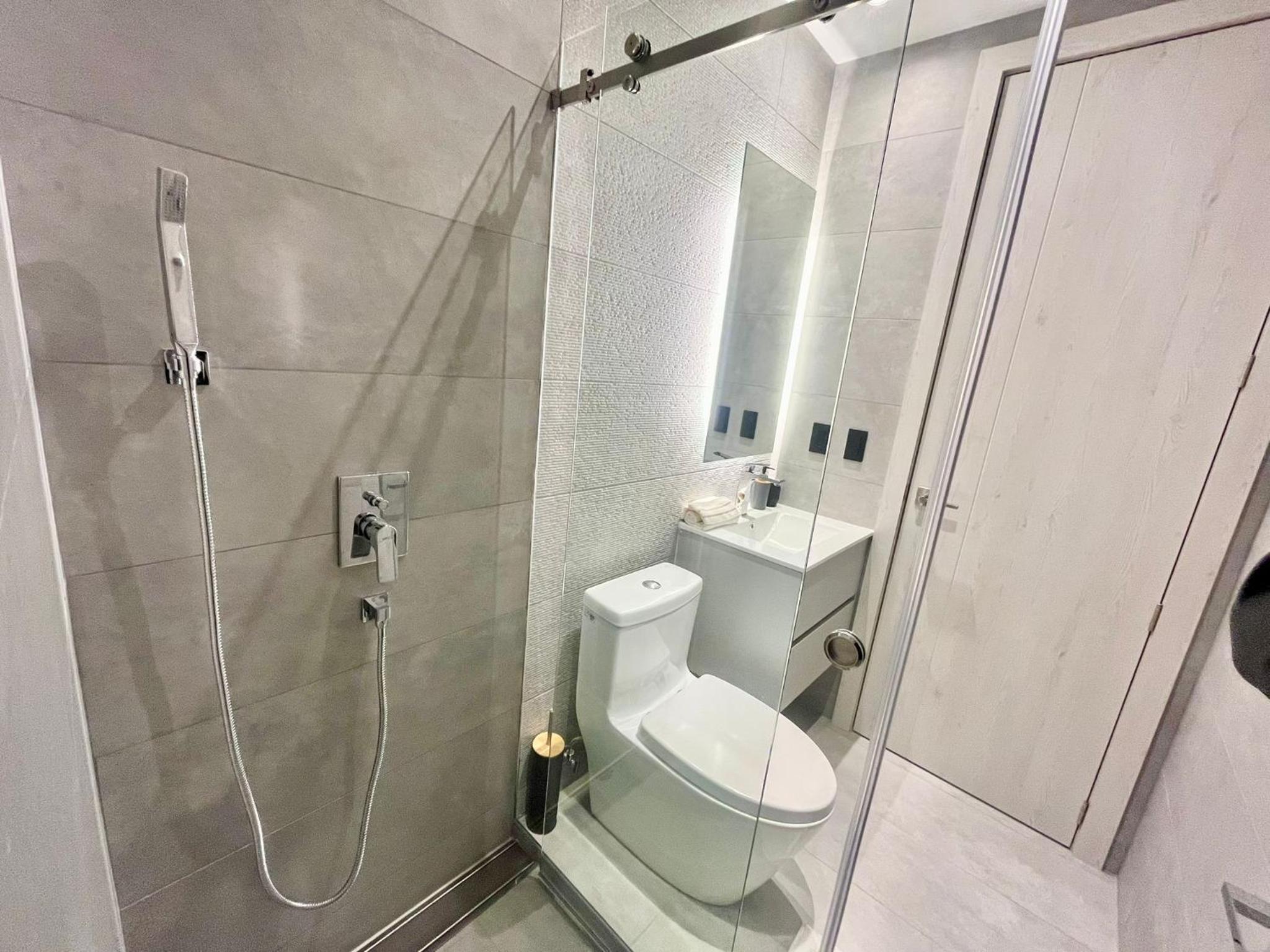 Harmony Coliving Ecuador Pool Carolina Park Quito