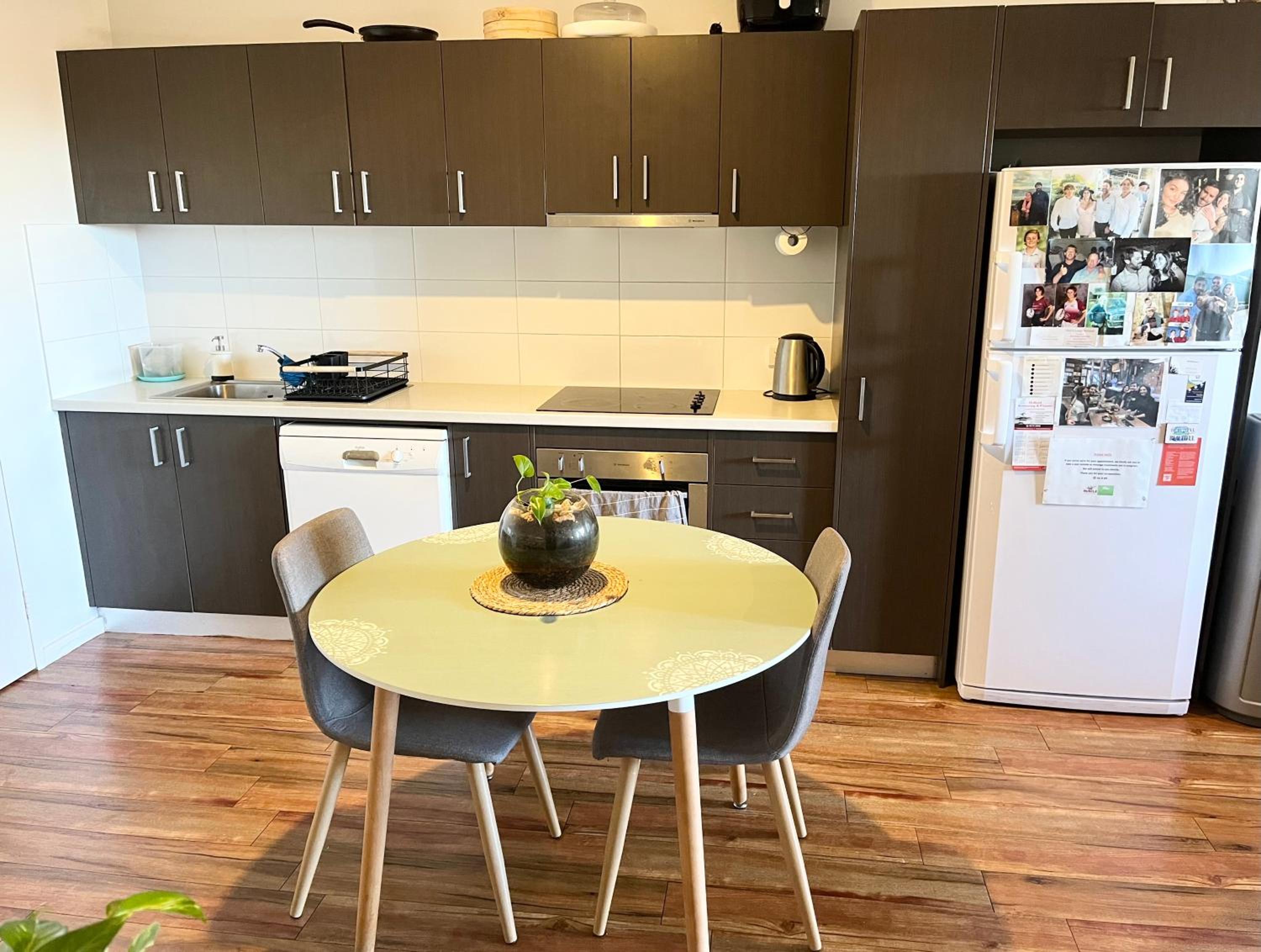 Tidy Apartment close to Port