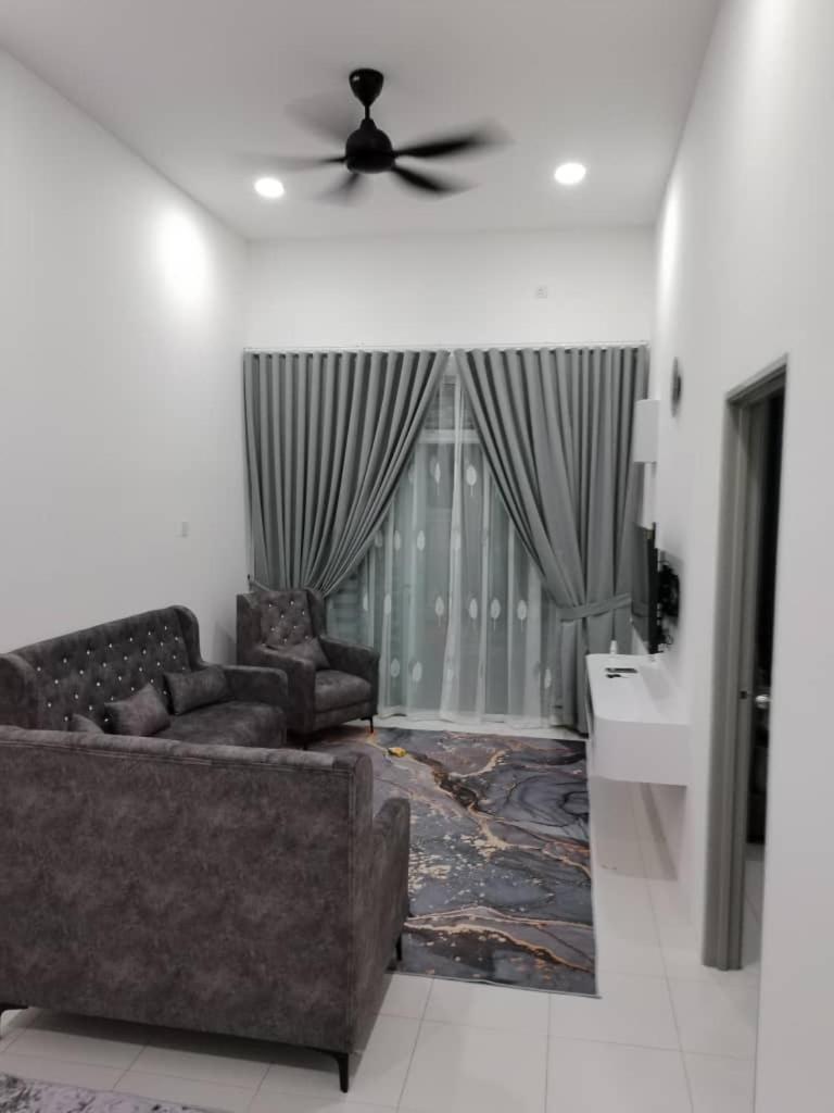 Amara Homestay Kuantan Airport