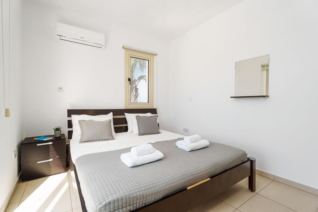 Villa Cherry Palm