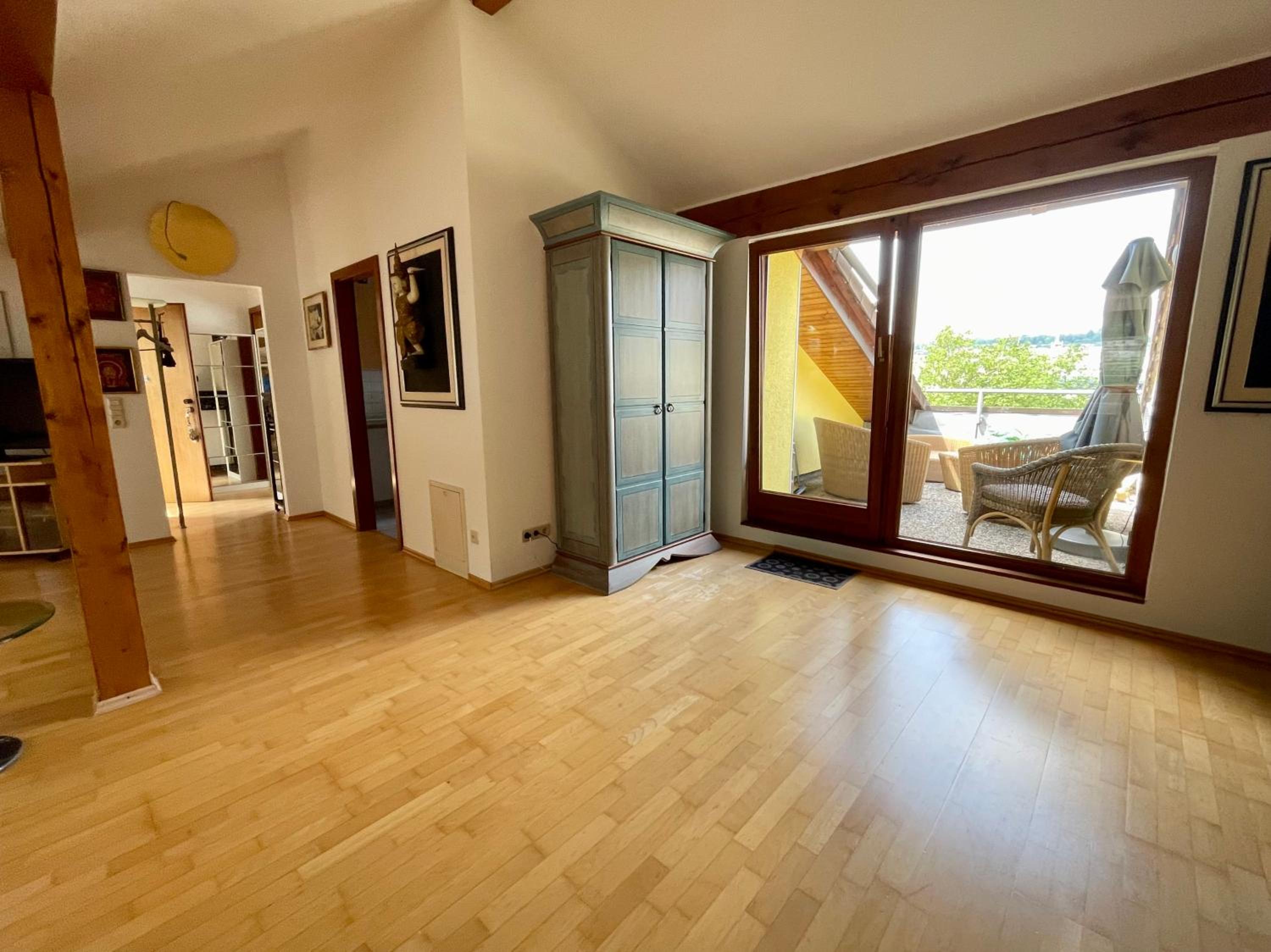 Goldstadt City Loft 3-Zimmer Balkon & Garage Zentrum Pforzheim