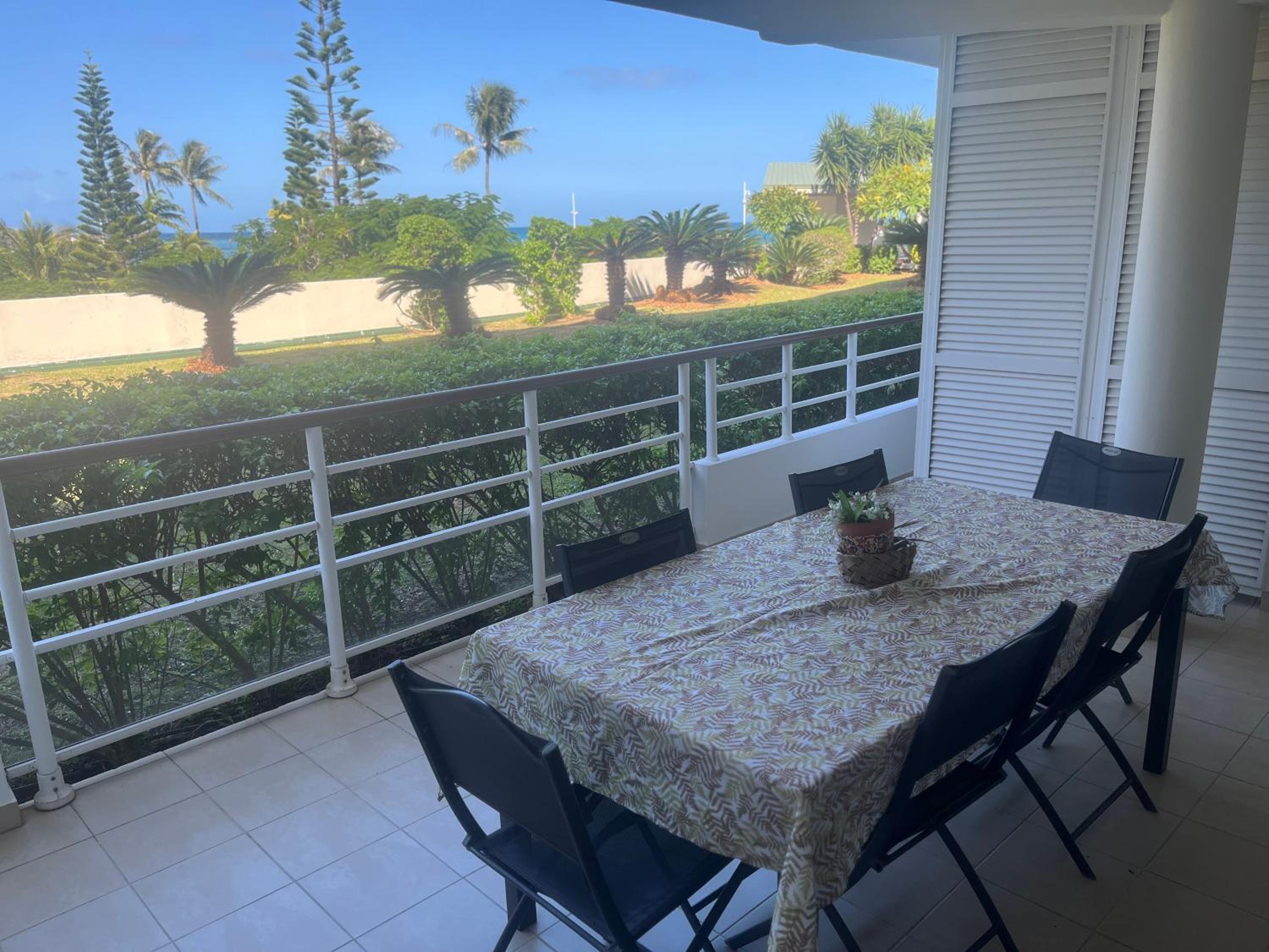 4 star Beachfront Hotel apartment