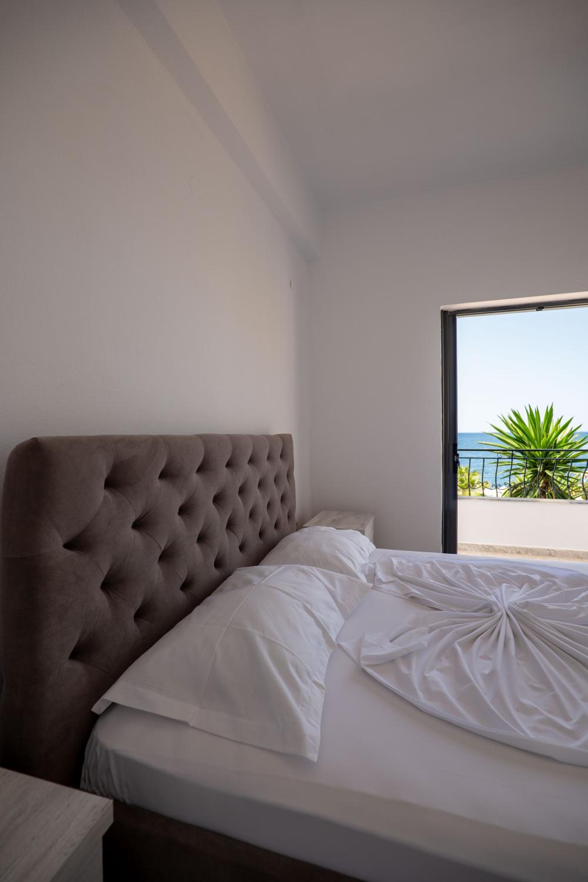Sunset Aparthotel