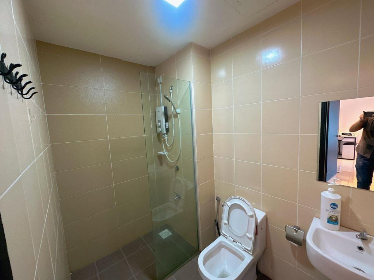 Pandan Residence Duplex Penthouse Near to CIQ Johor Bahru Town 3R 13Pax B01