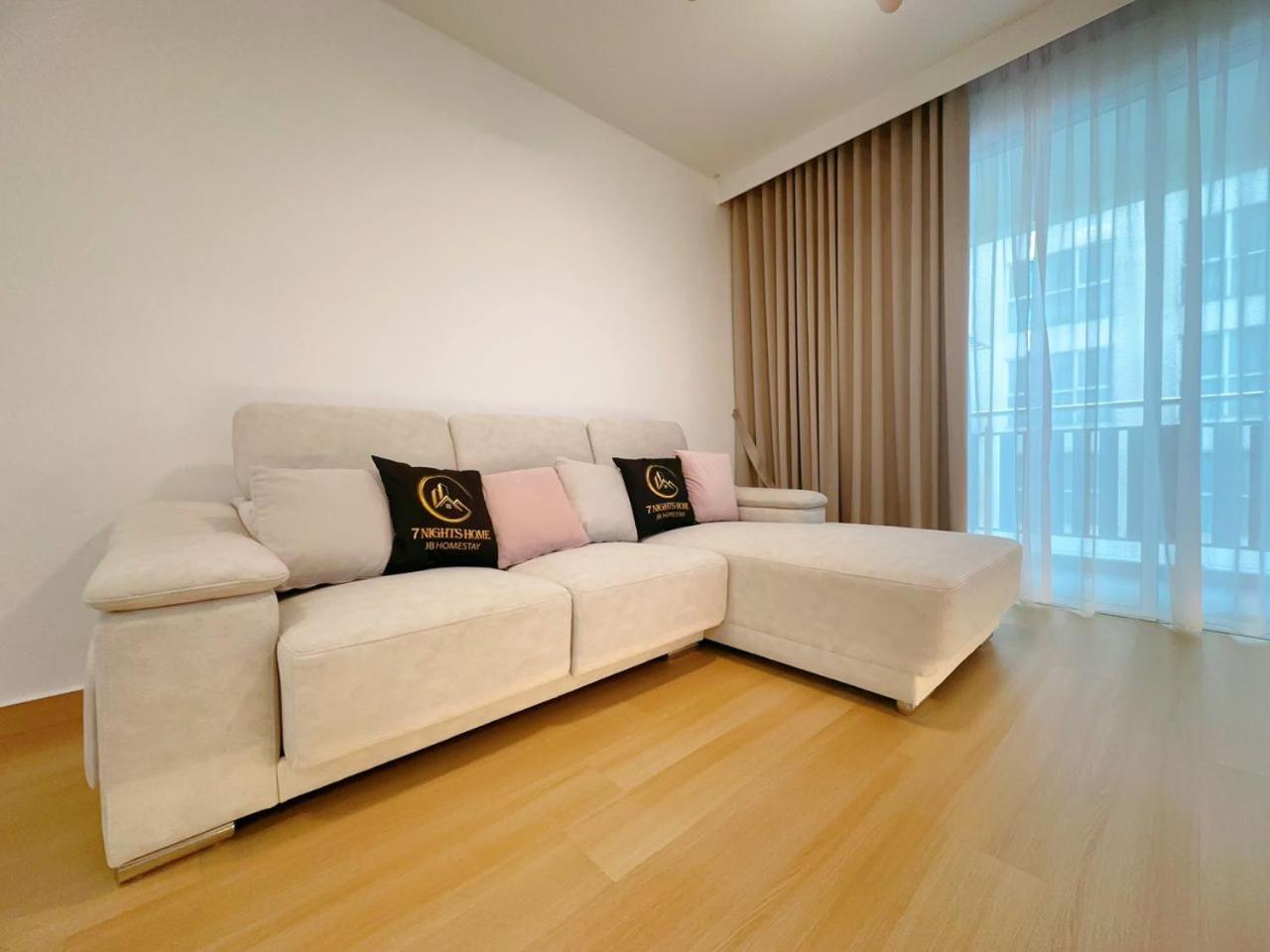 Sweet KSL Residence 1 Taman Daya 3R 6pax B06