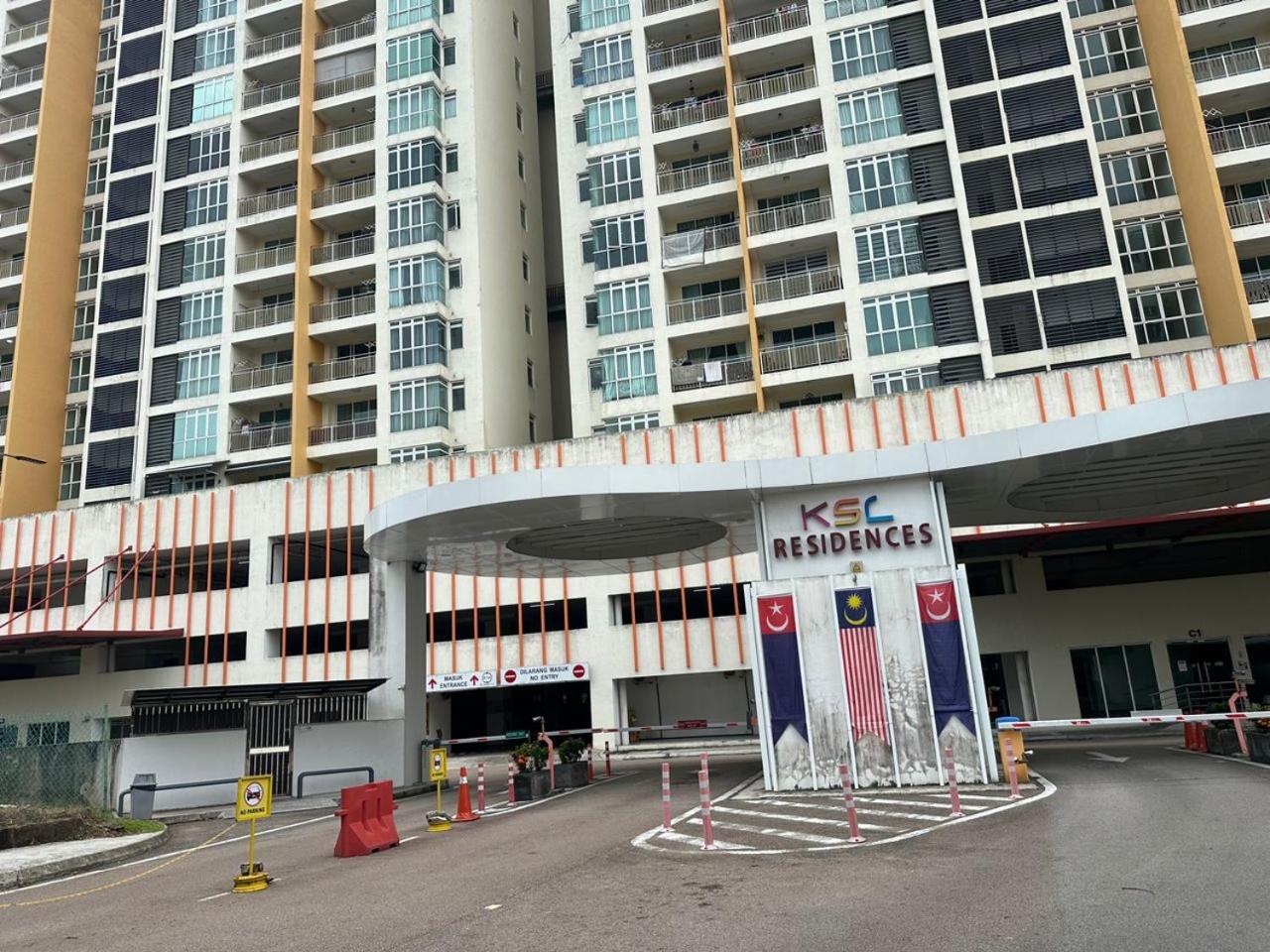 Sweet KSL Residence 1 Taman Daya 3R 6pax B06